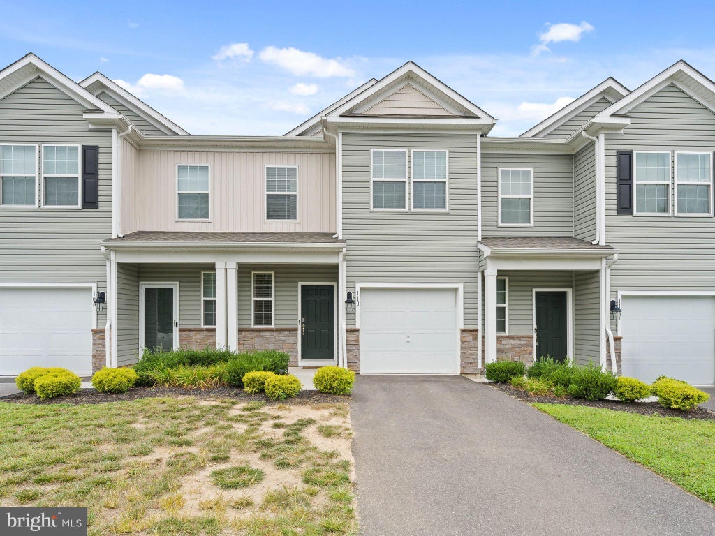 Photo of 110 Sickler Court, SICKLERVILLE, NJ 08081 (MLS # NJCD2124844)