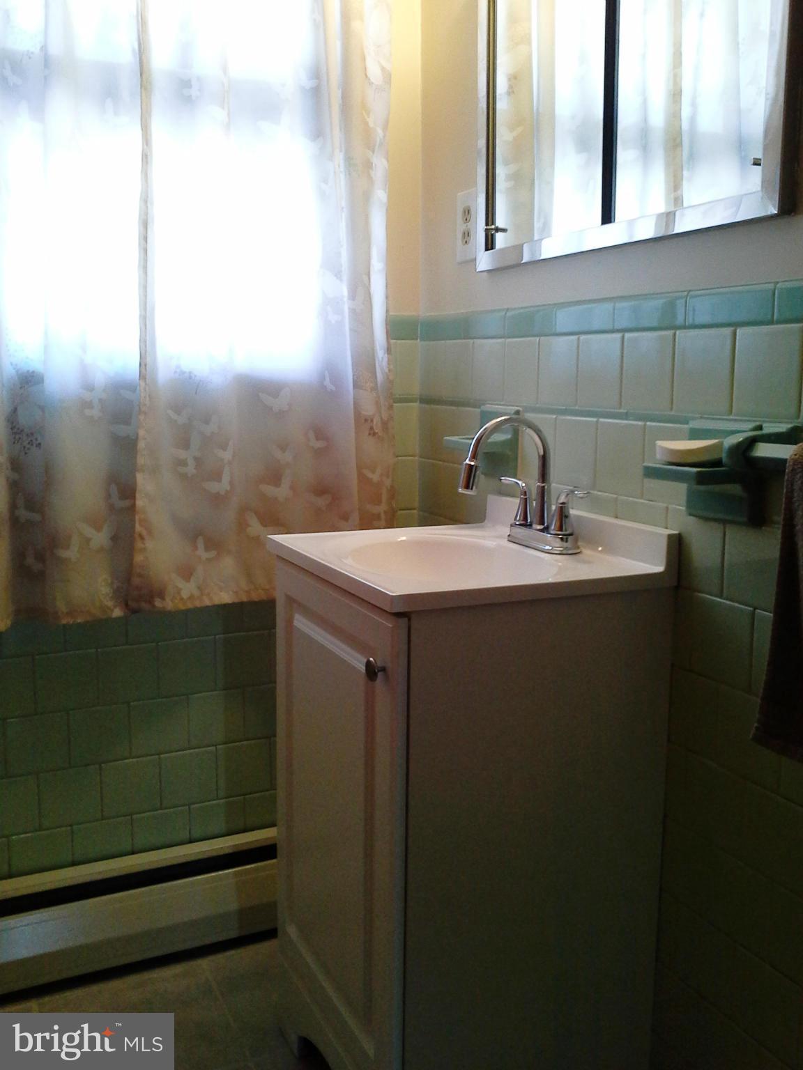 VAN BIBBER MANOR - Residential