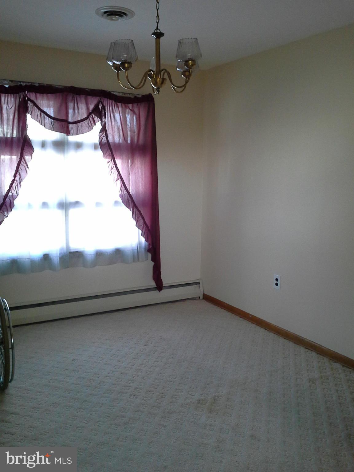 VAN BIBBER MANOR - Residential