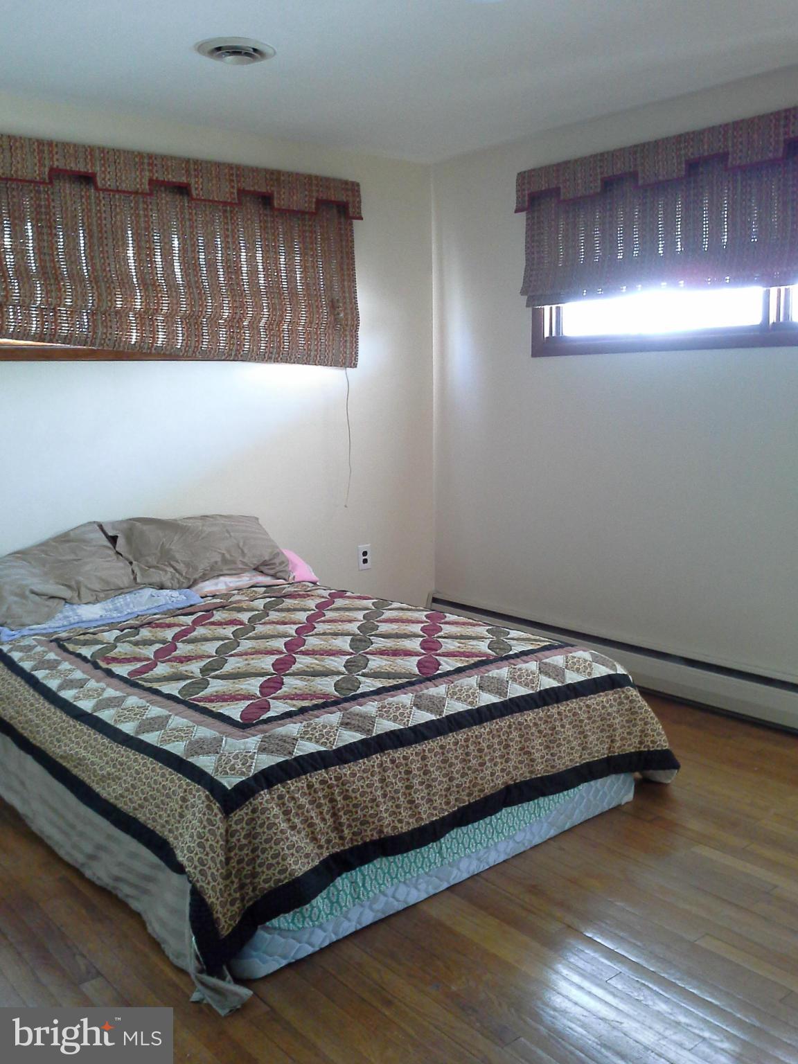 VAN BIBBER MANOR - Residential