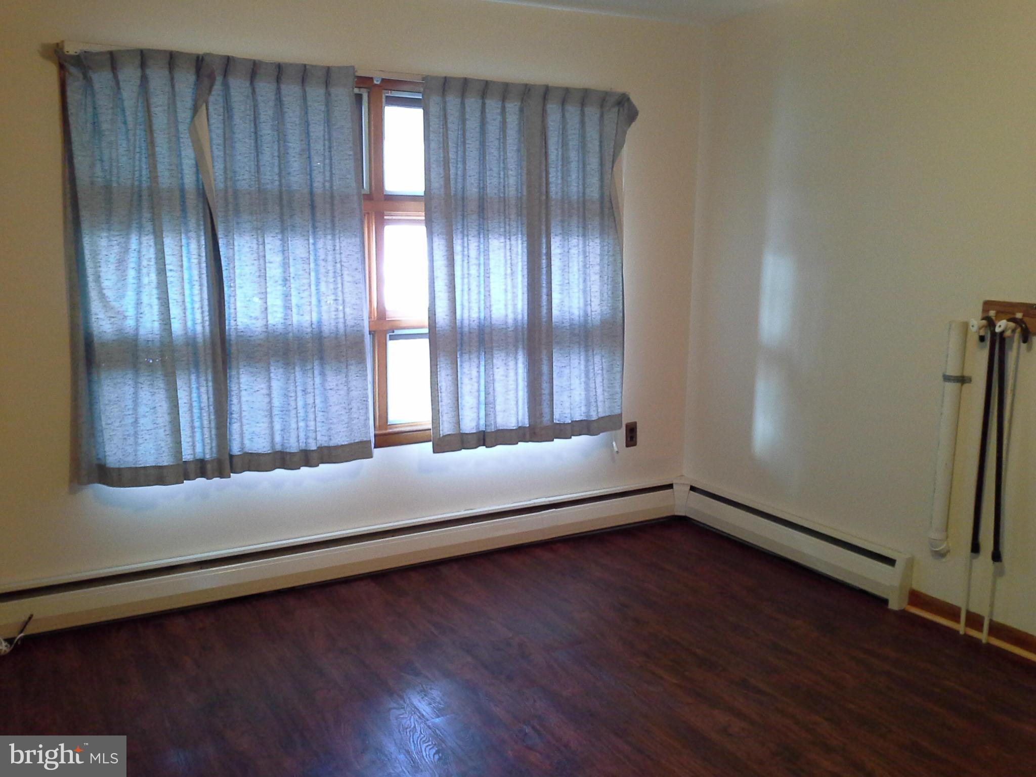 VAN BIBBER MANOR - Residential