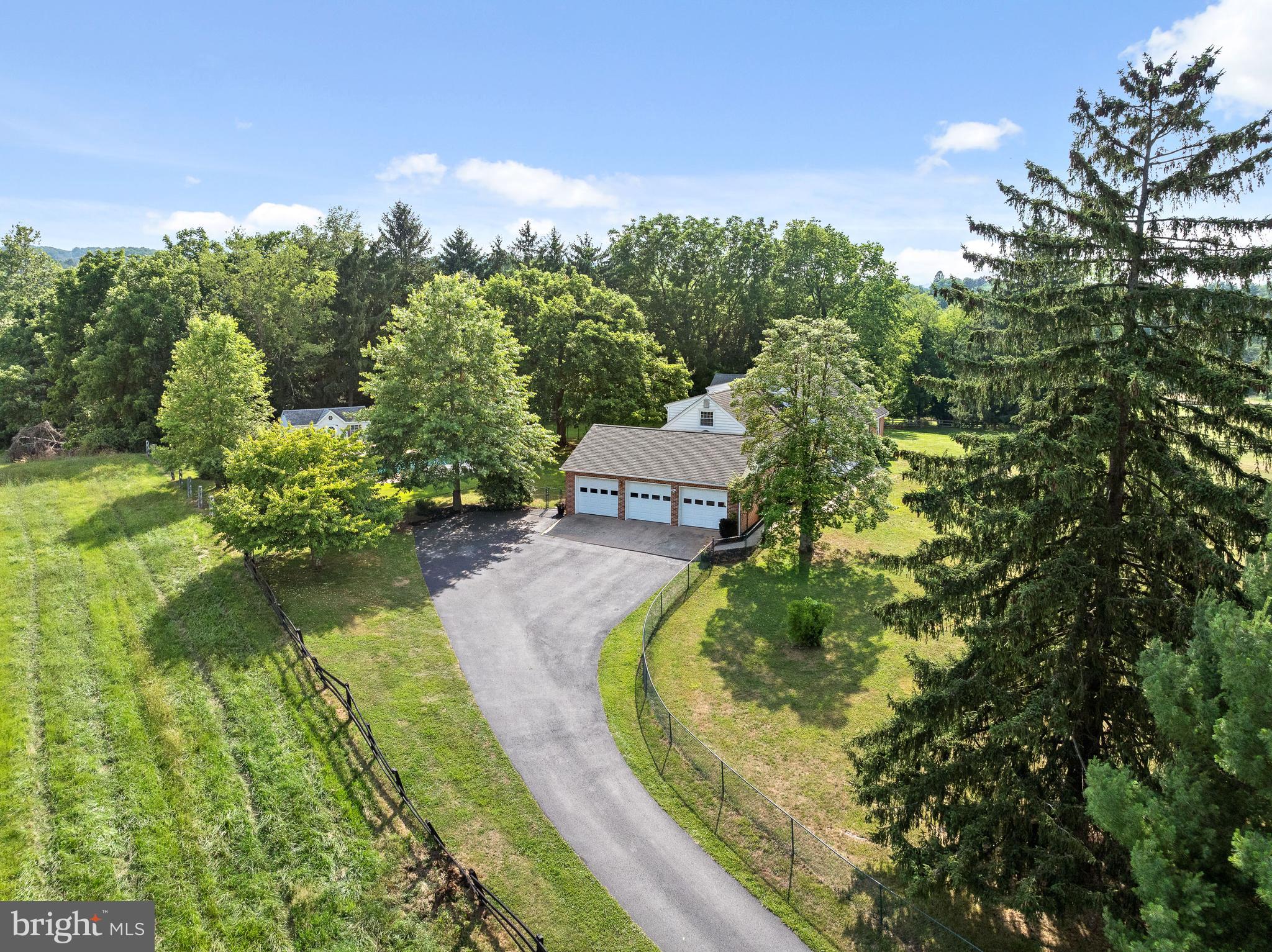 VALLEY FORGE - Residential