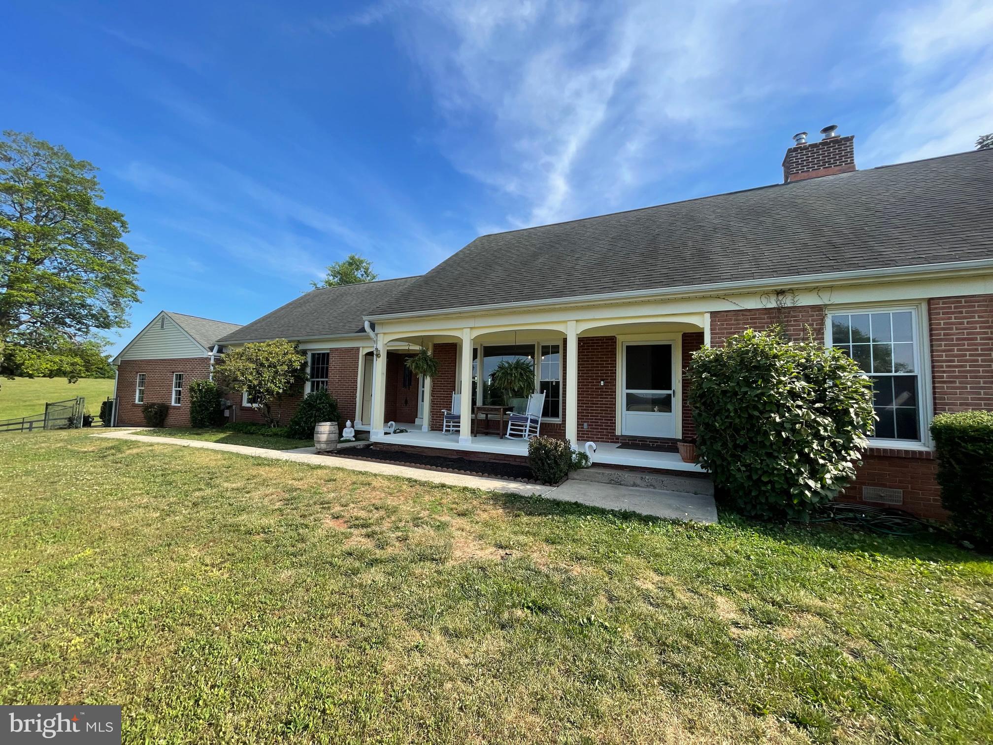 VALLEY FORGE - Residential