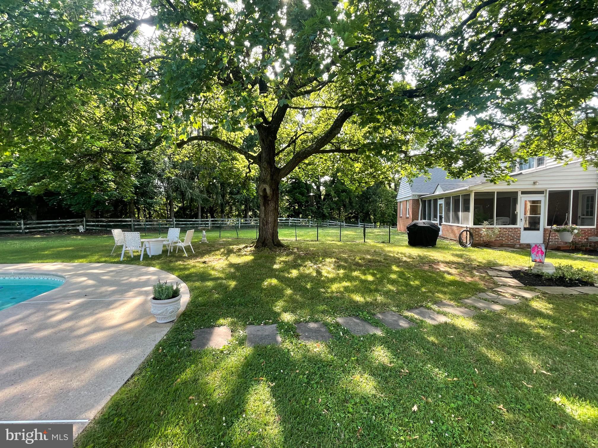 VALLEY FORGE - Residential