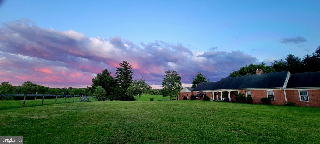 VALLEY FORGE - Residential