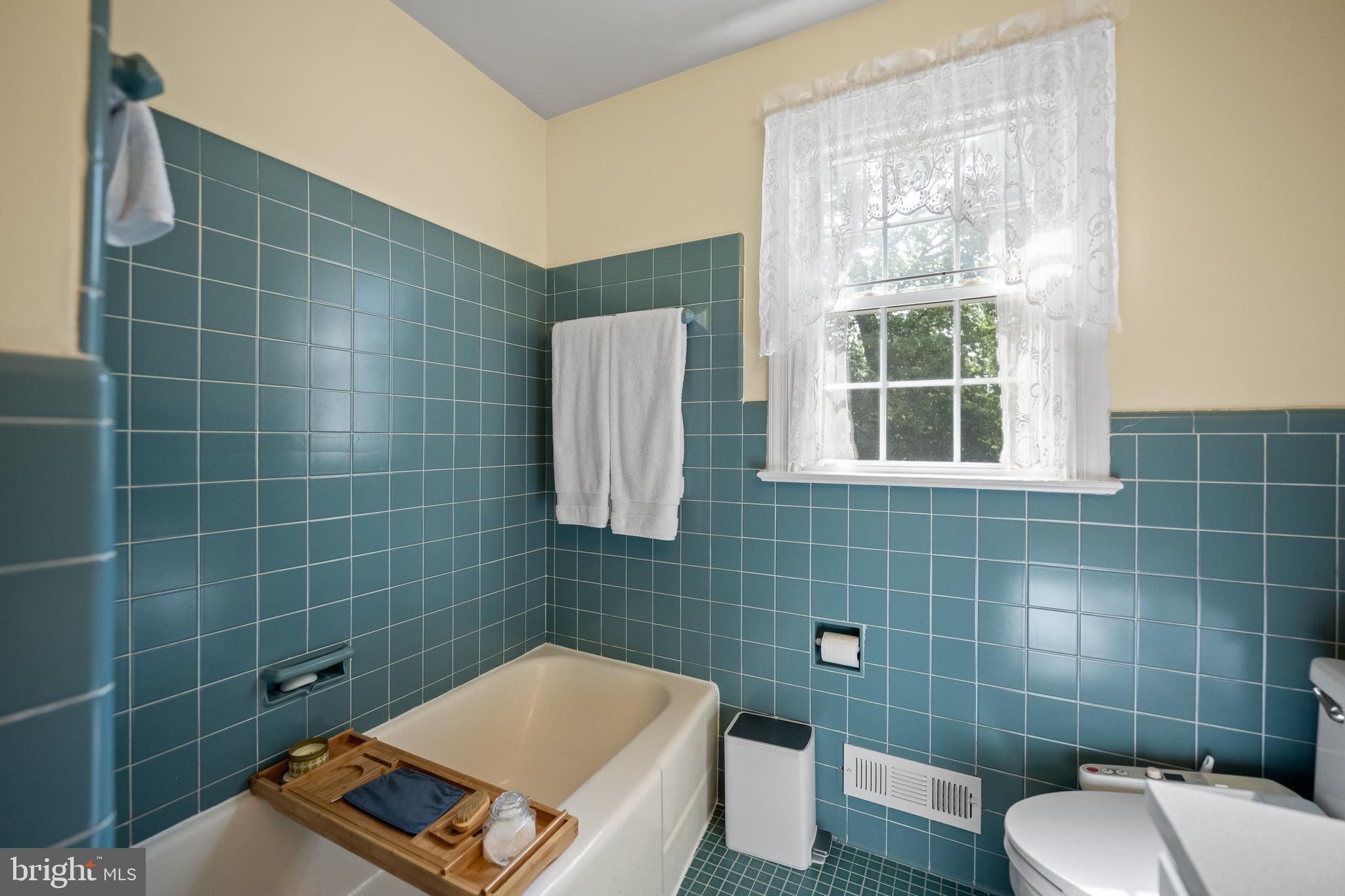 VALLEY FORGE - Residential