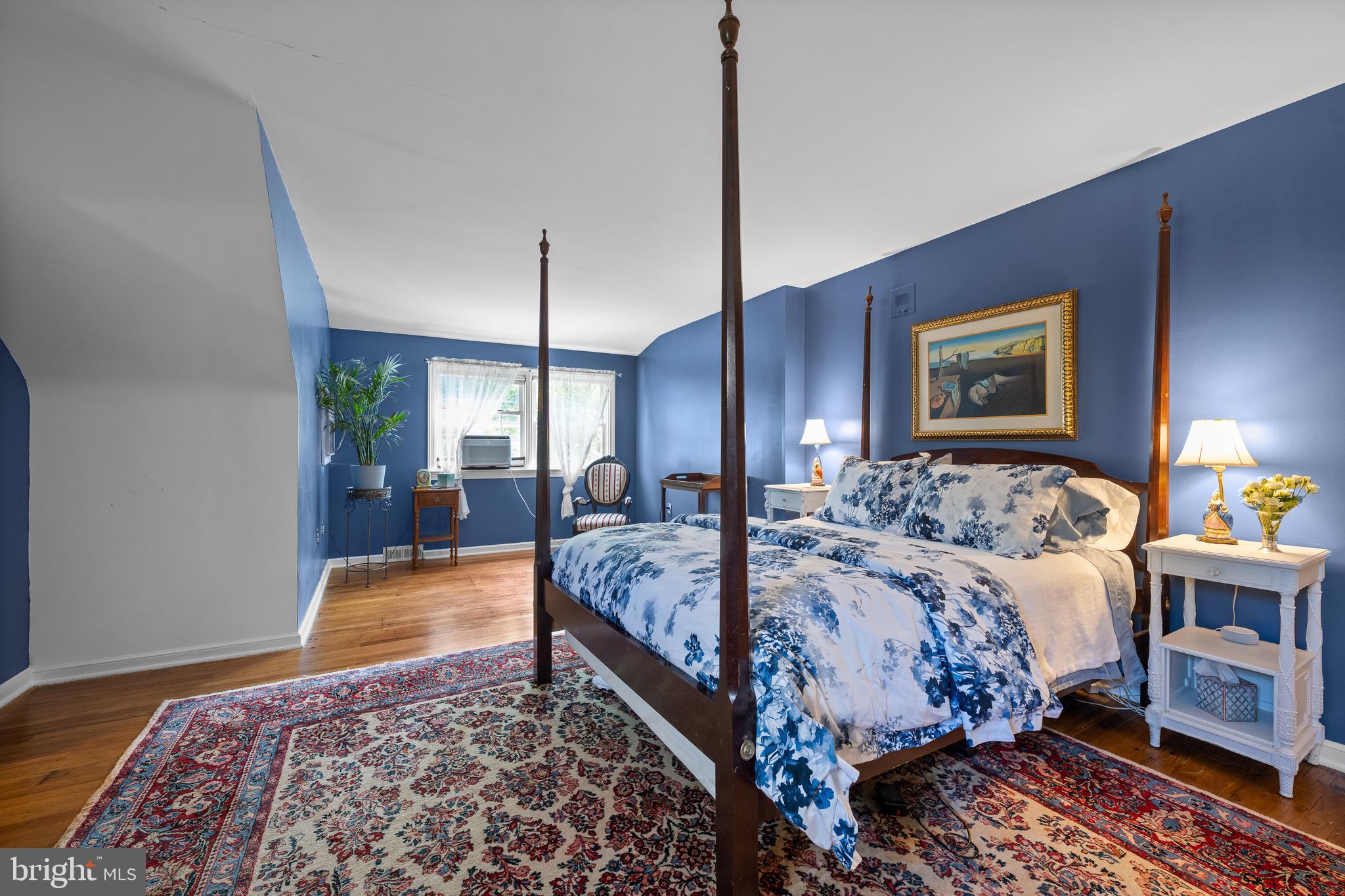 VALLEY FORGE - Residential