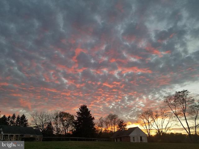 VALLEY FORGE - Residential