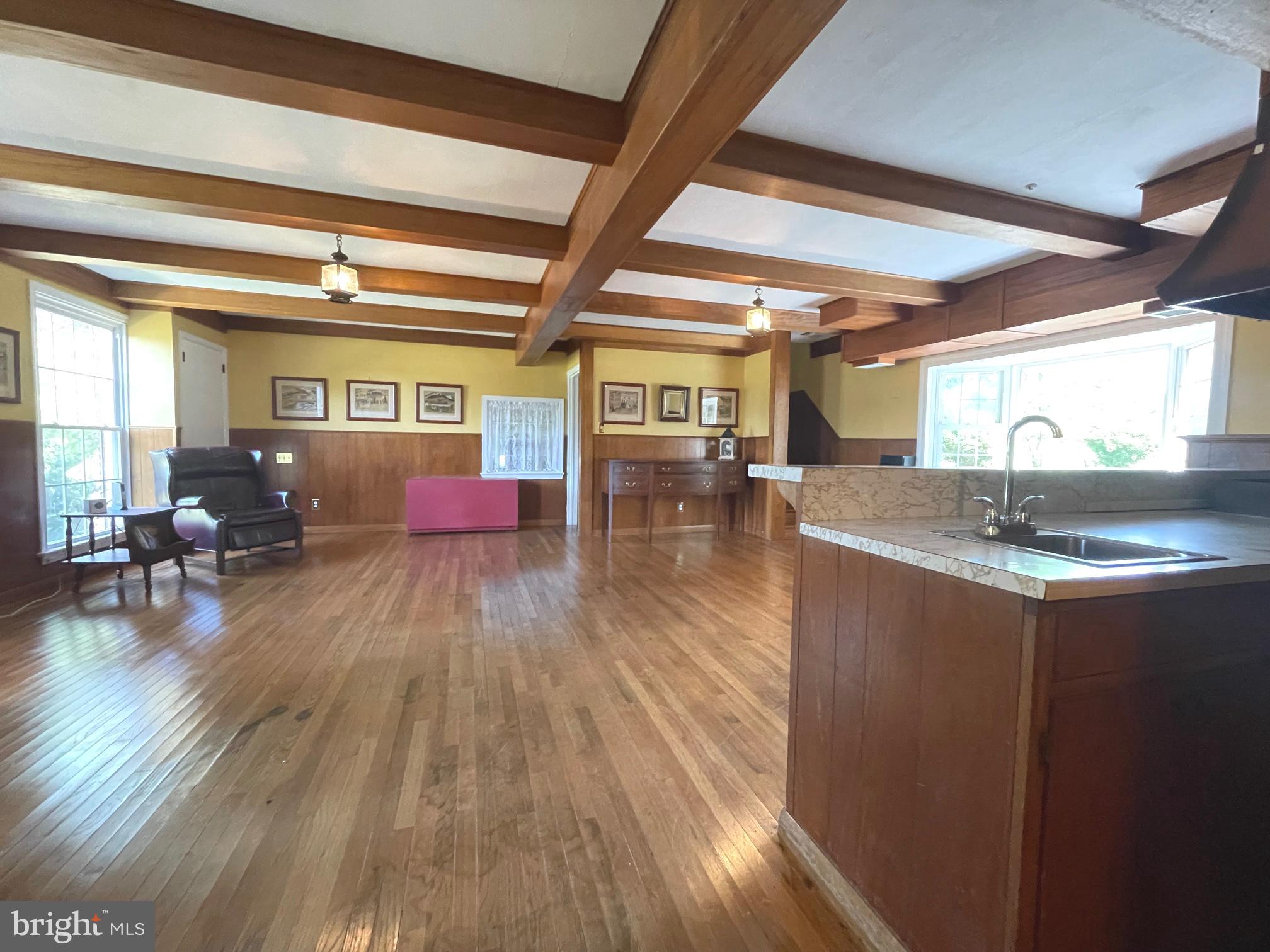 VALLEY FORGE - Residential