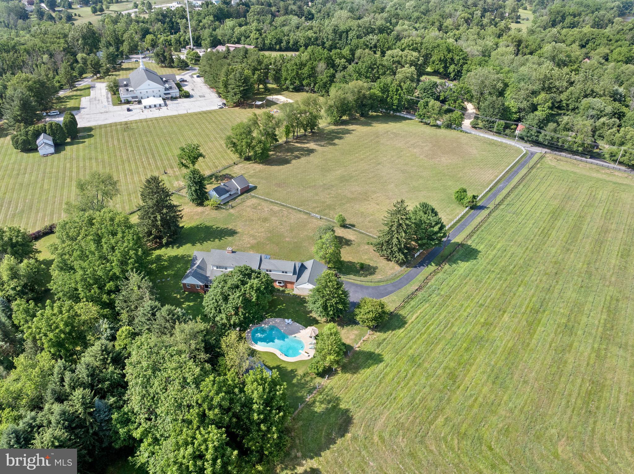 VALLEY FORGE - Residential