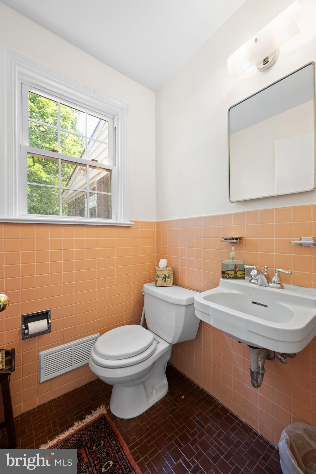 VALLEY FORGE - Residential