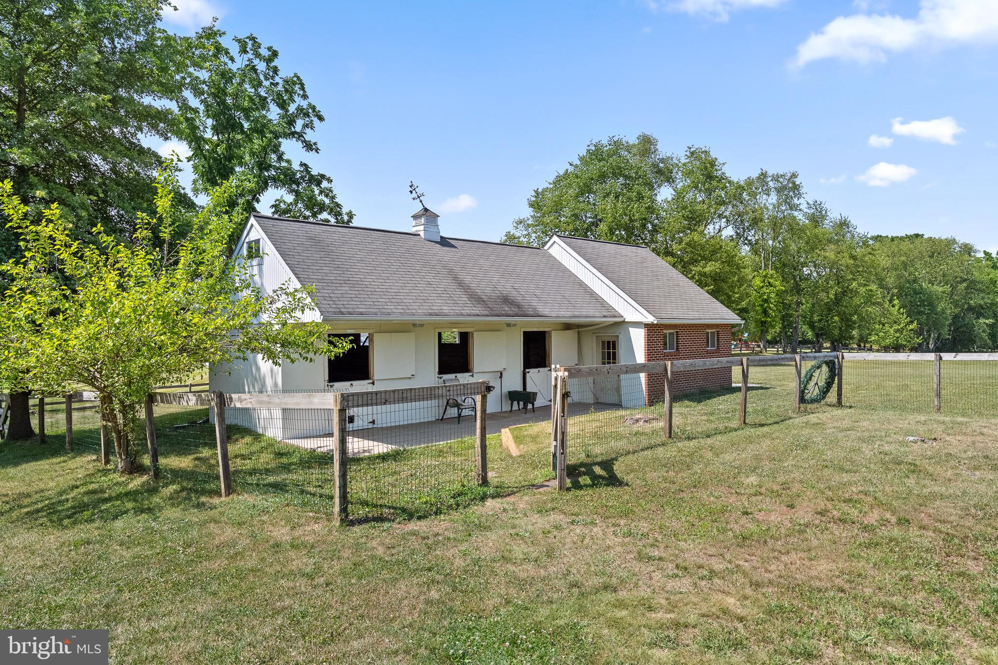 VALLEY FORGE - Residential
