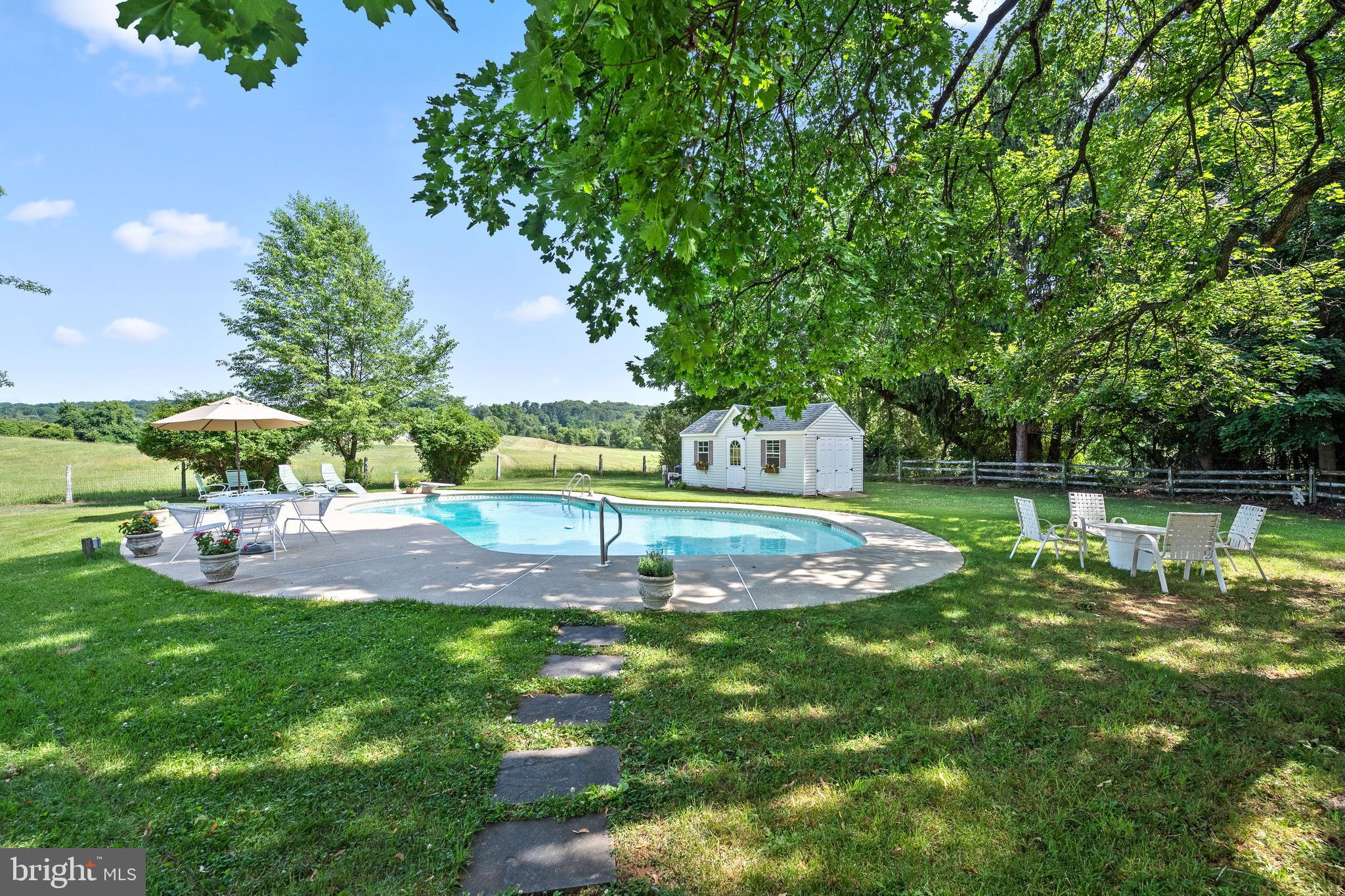 VALLEY FORGE - Residential