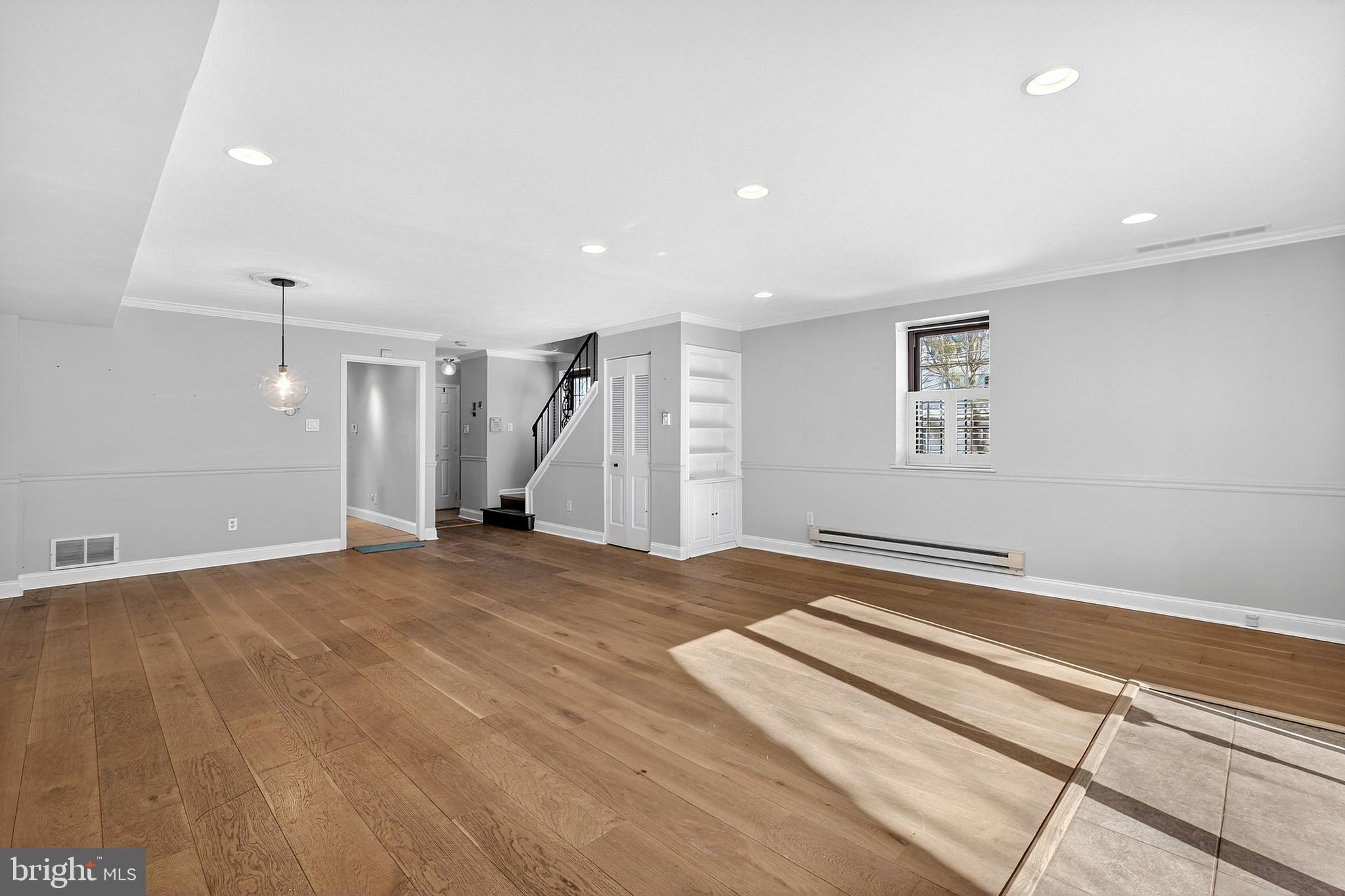 GREENLEAF - Residential