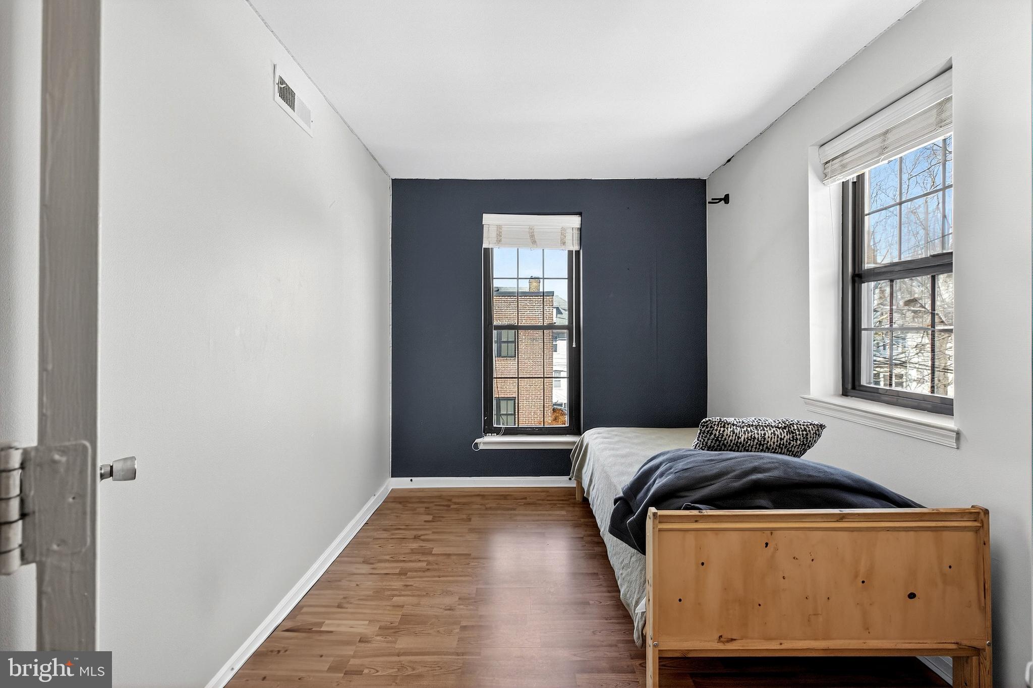 GREENLEAF - Residential