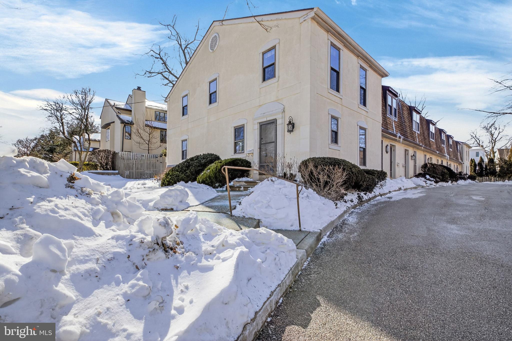 GREENLEAF - Residential