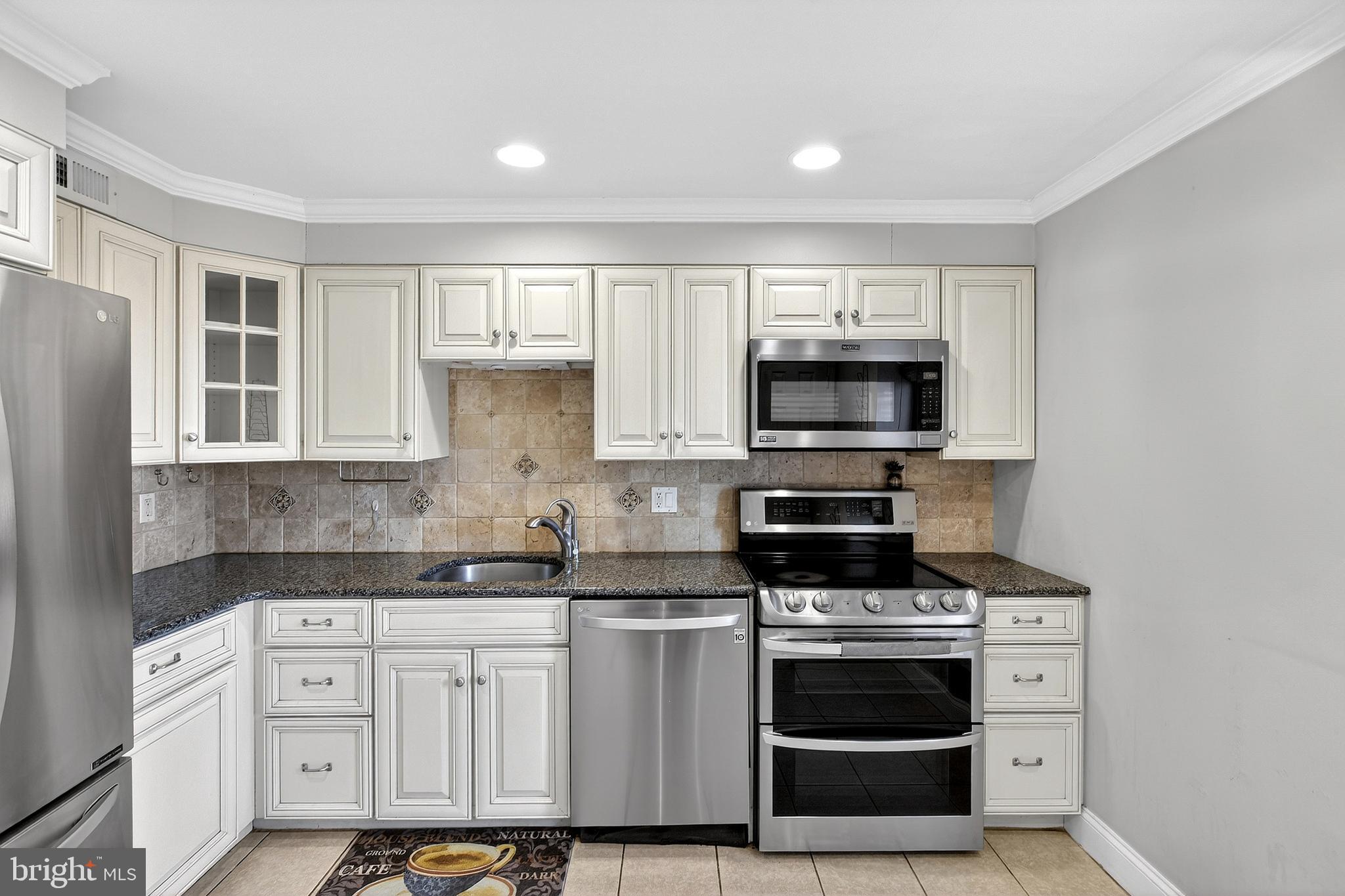 GREENLEAF - Residential