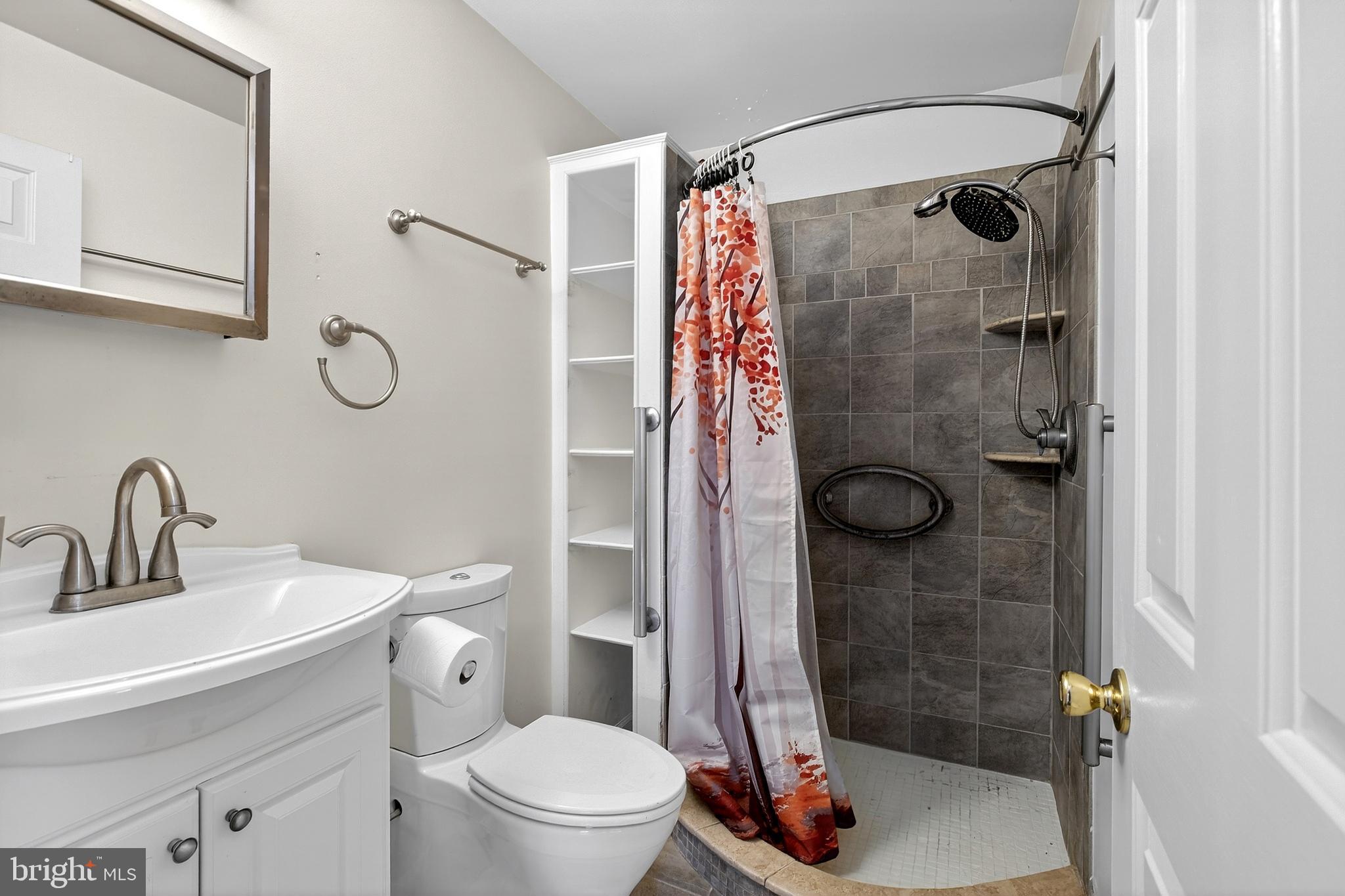 GREENLEAF - Residential