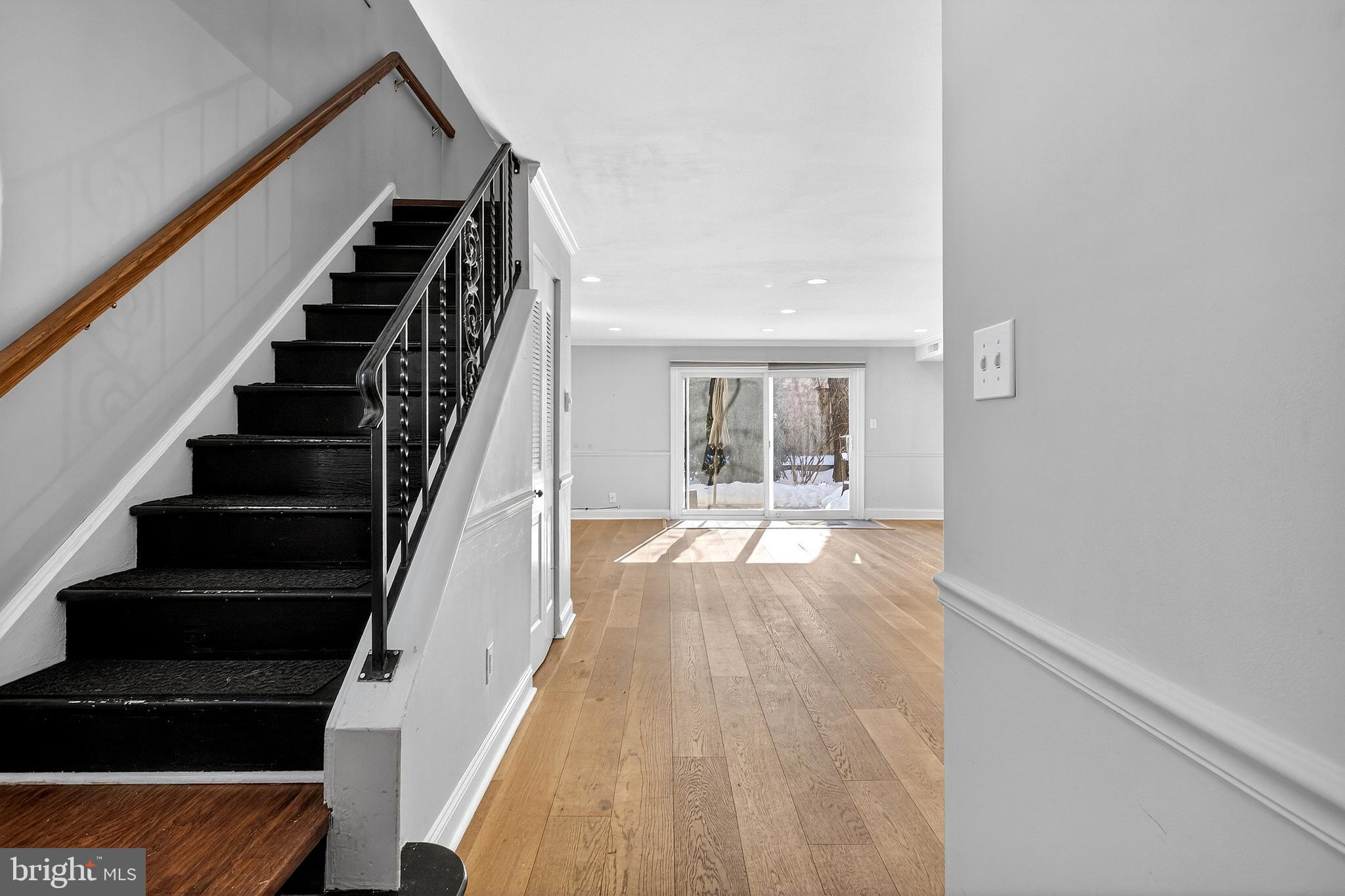 GREENLEAF - Residential