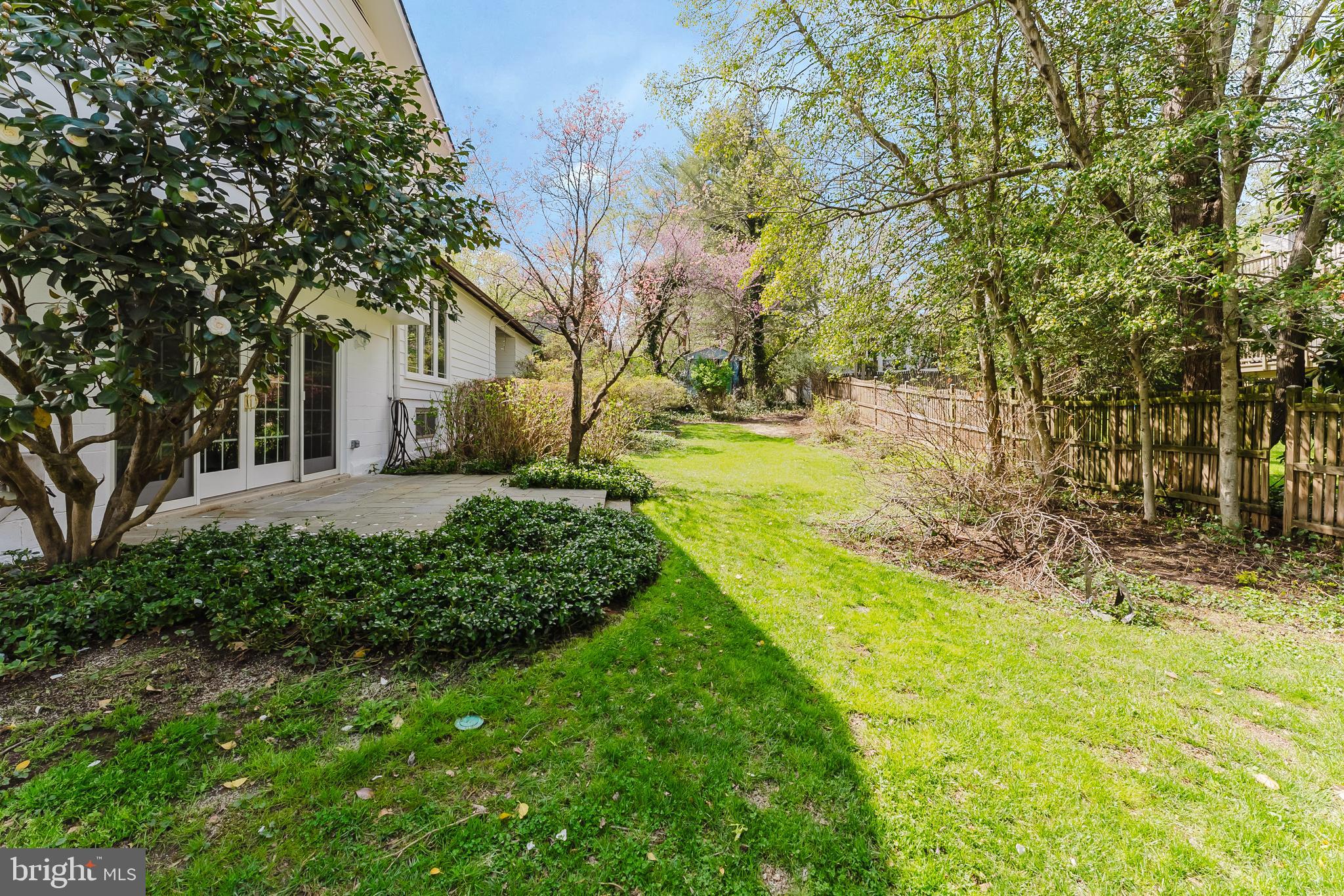 CANTERBURY WOODS - Residential