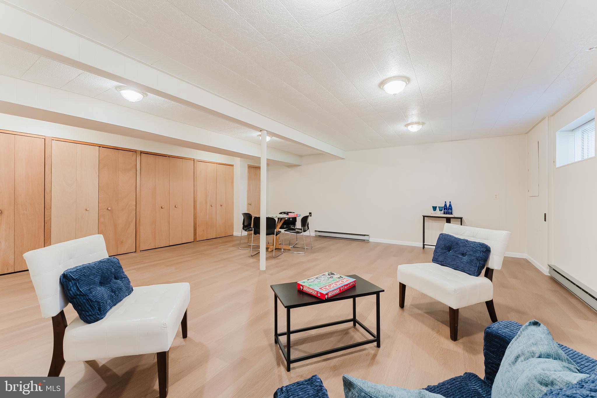 CANTERBURY WOODS - Residential