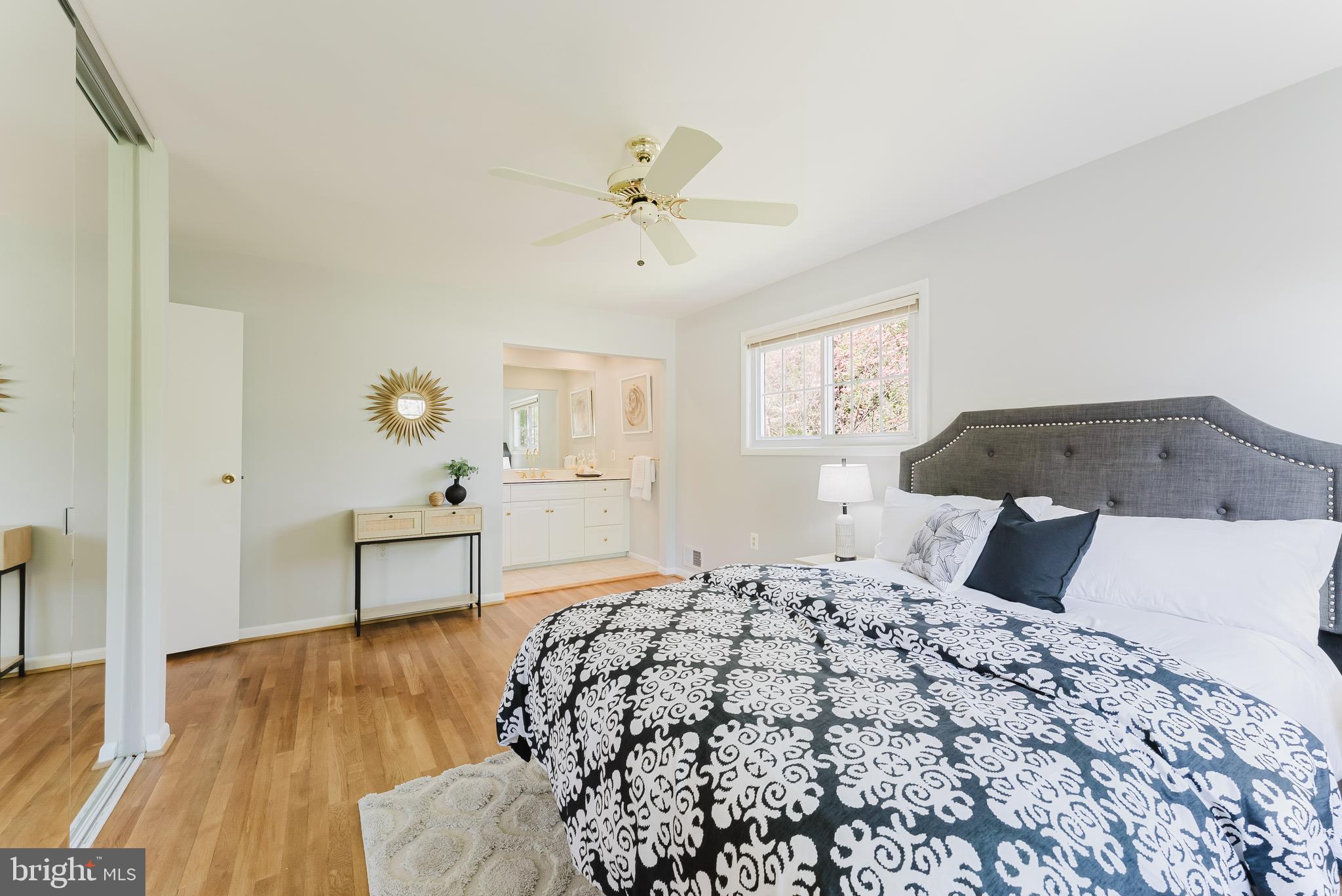 CANTERBURY WOODS - Residential