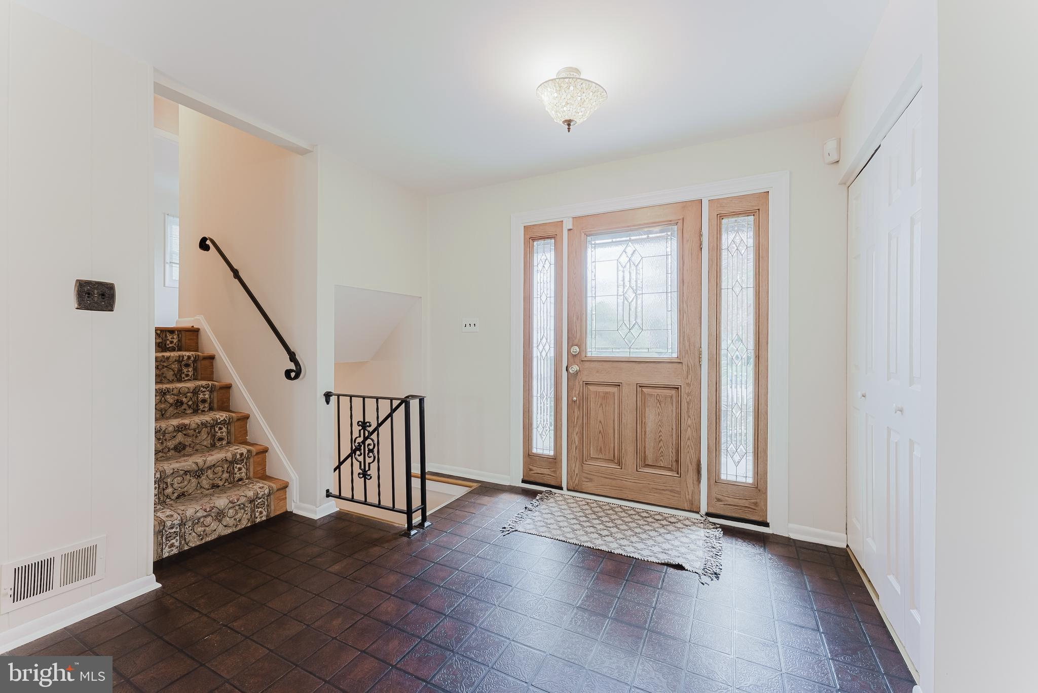 CANTERBURY WOODS - Residential