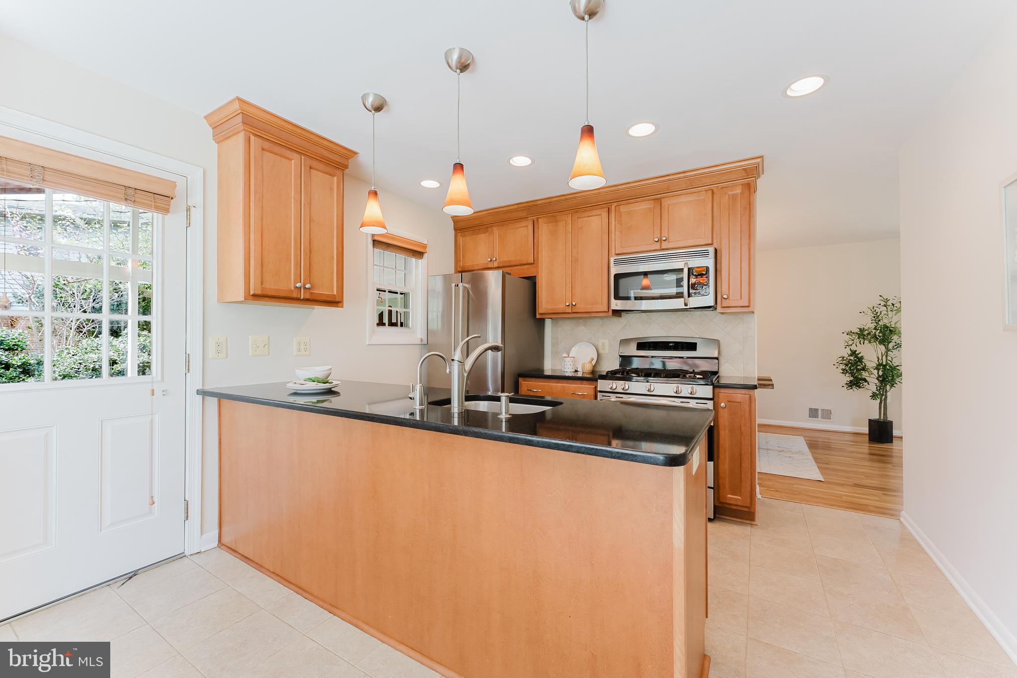 CANTERBURY WOODS - Residential