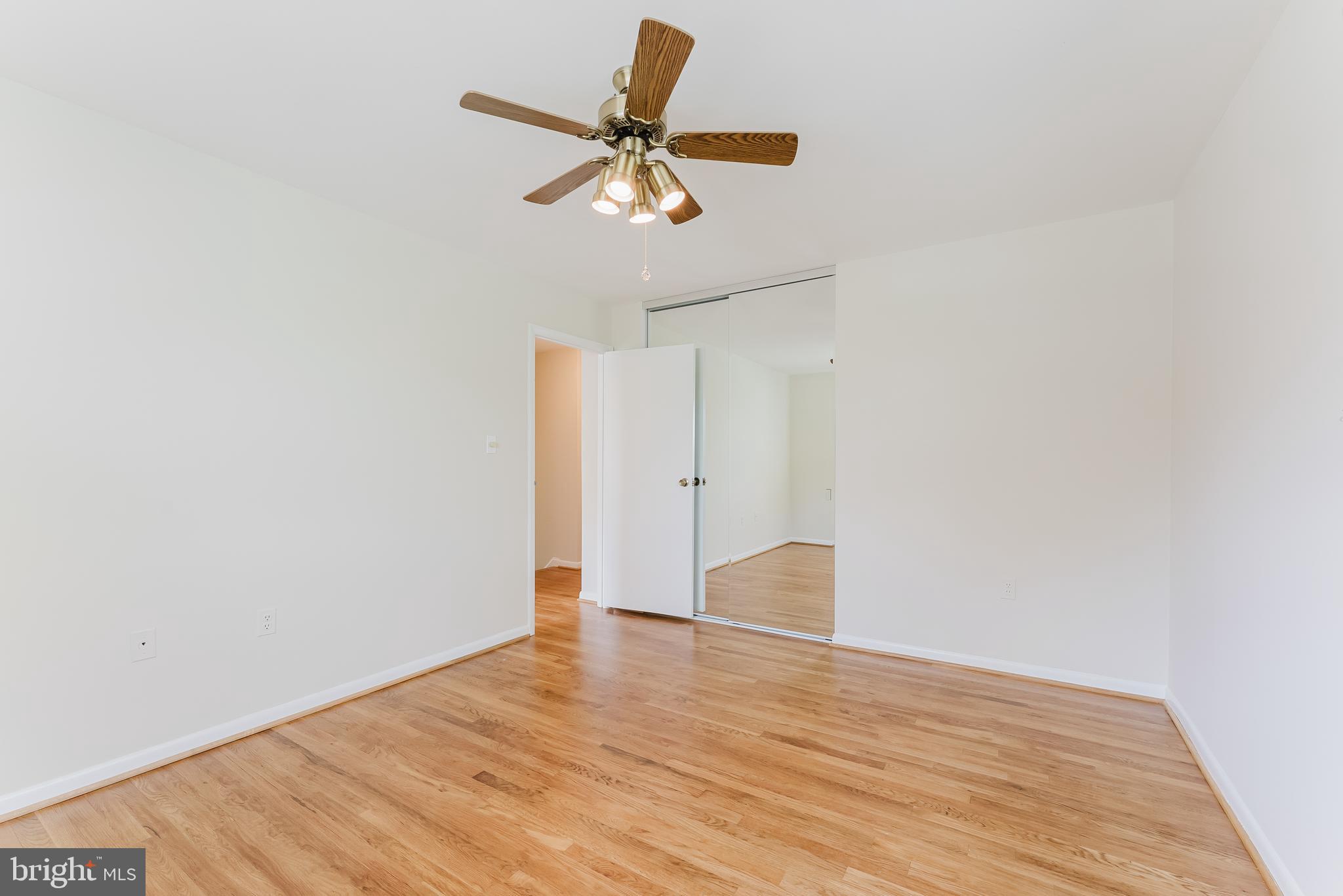 CANTERBURY WOODS - Residential