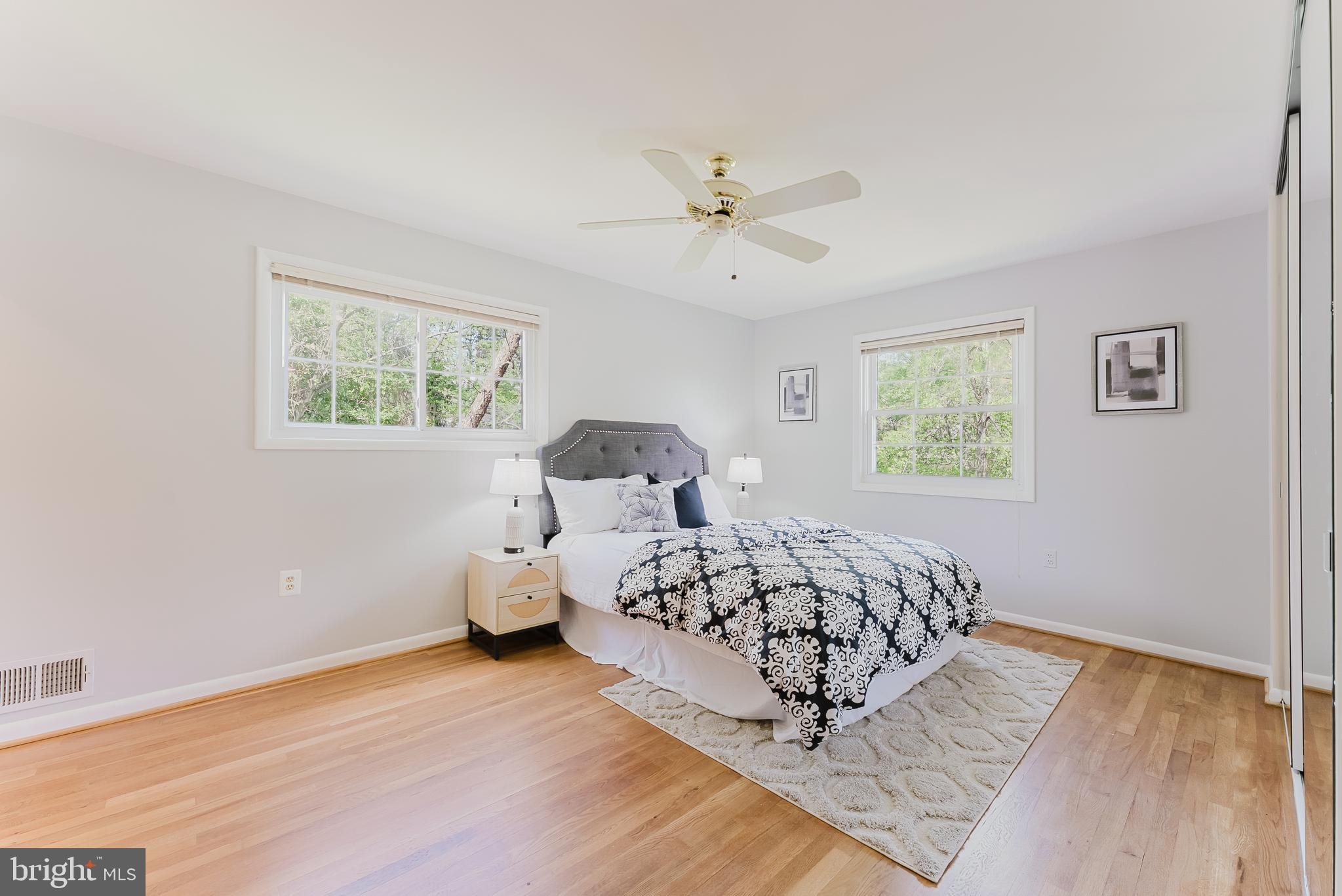 CANTERBURY WOODS - Residential