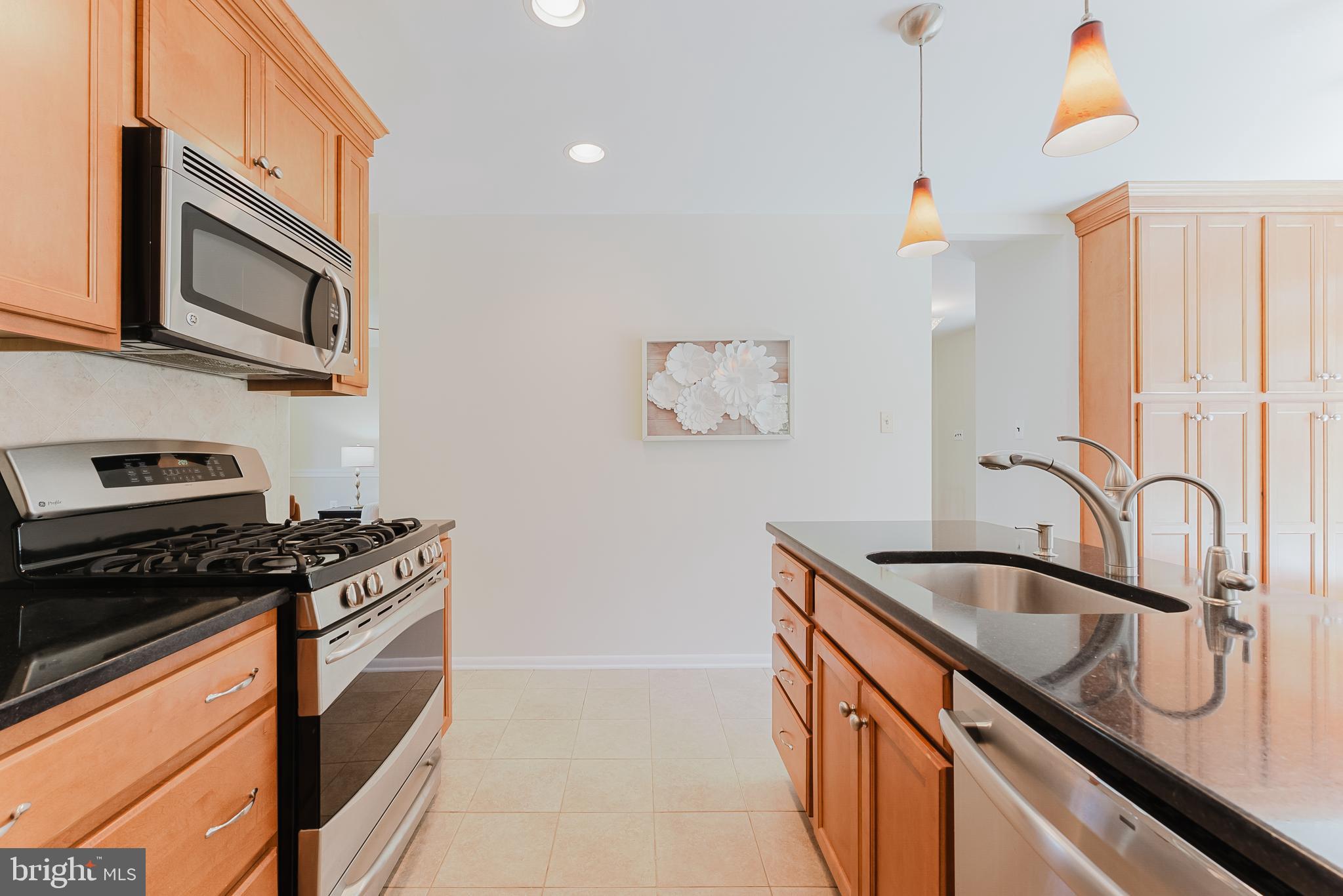 CANTERBURY WOODS - Residential