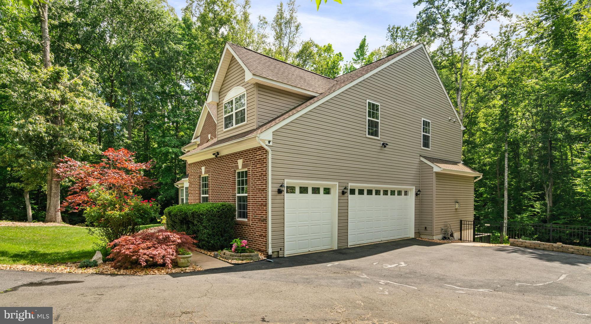 123 ARDEN LANE
