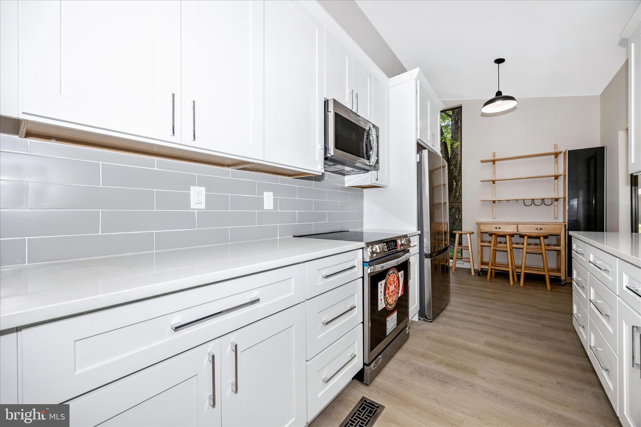 MONTGOMERY VILLAGE - Residential