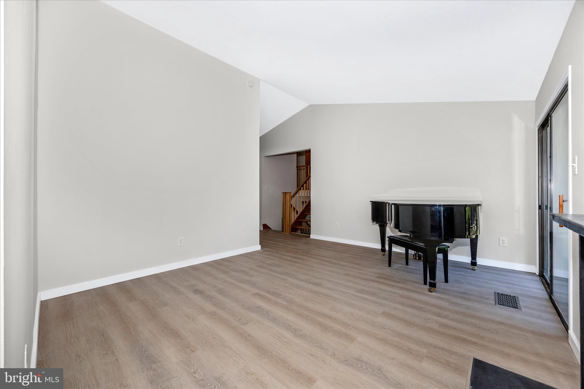 MONTGOMERY VILLAGE - Residential