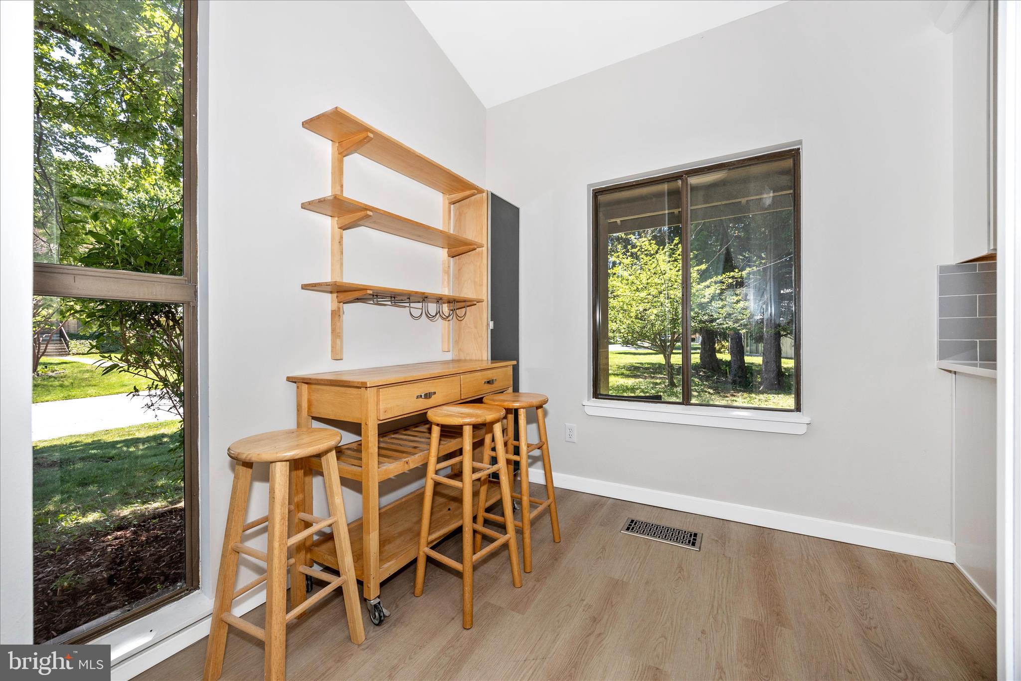 MONTGOMERY VILLAGE - Residential