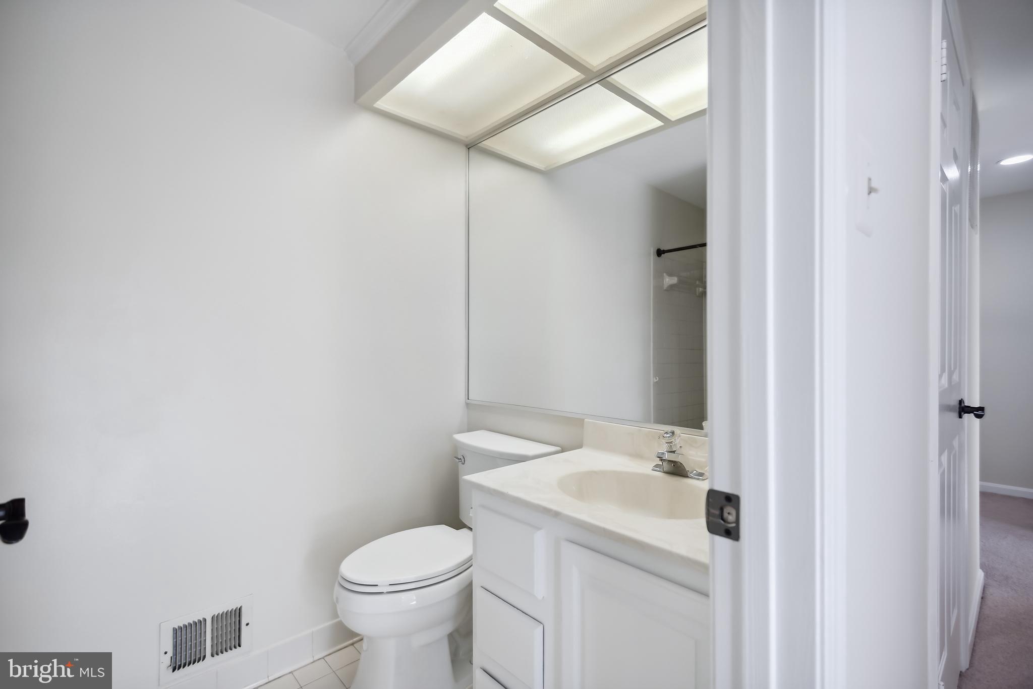 HALLOWELL - Residential