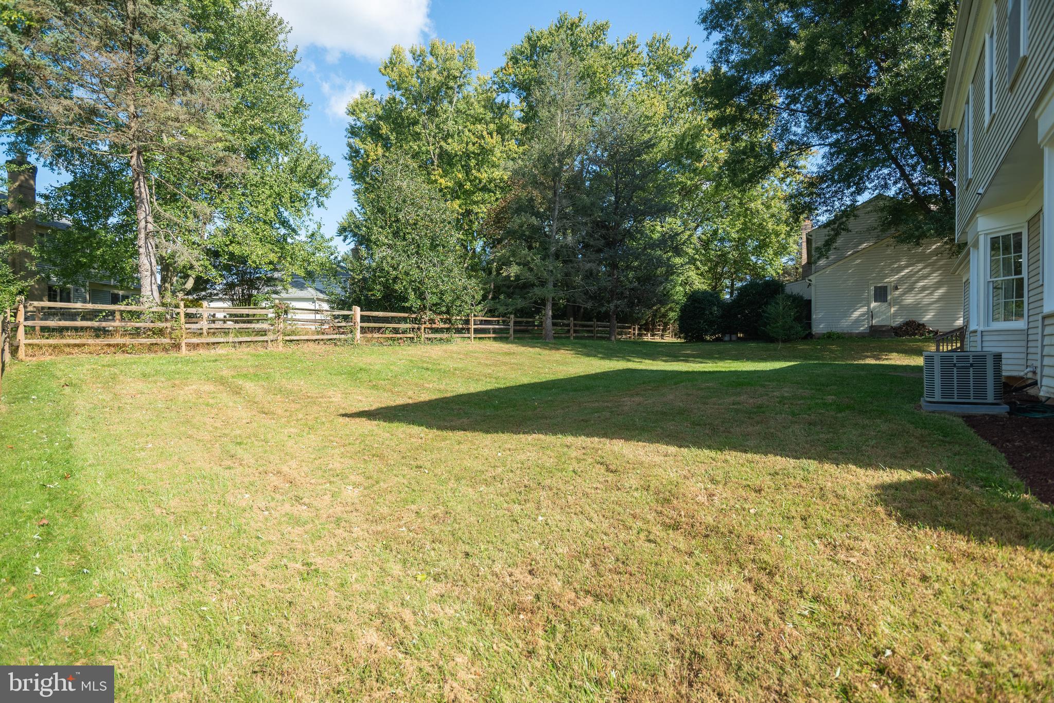 HALLOWELL - Residential