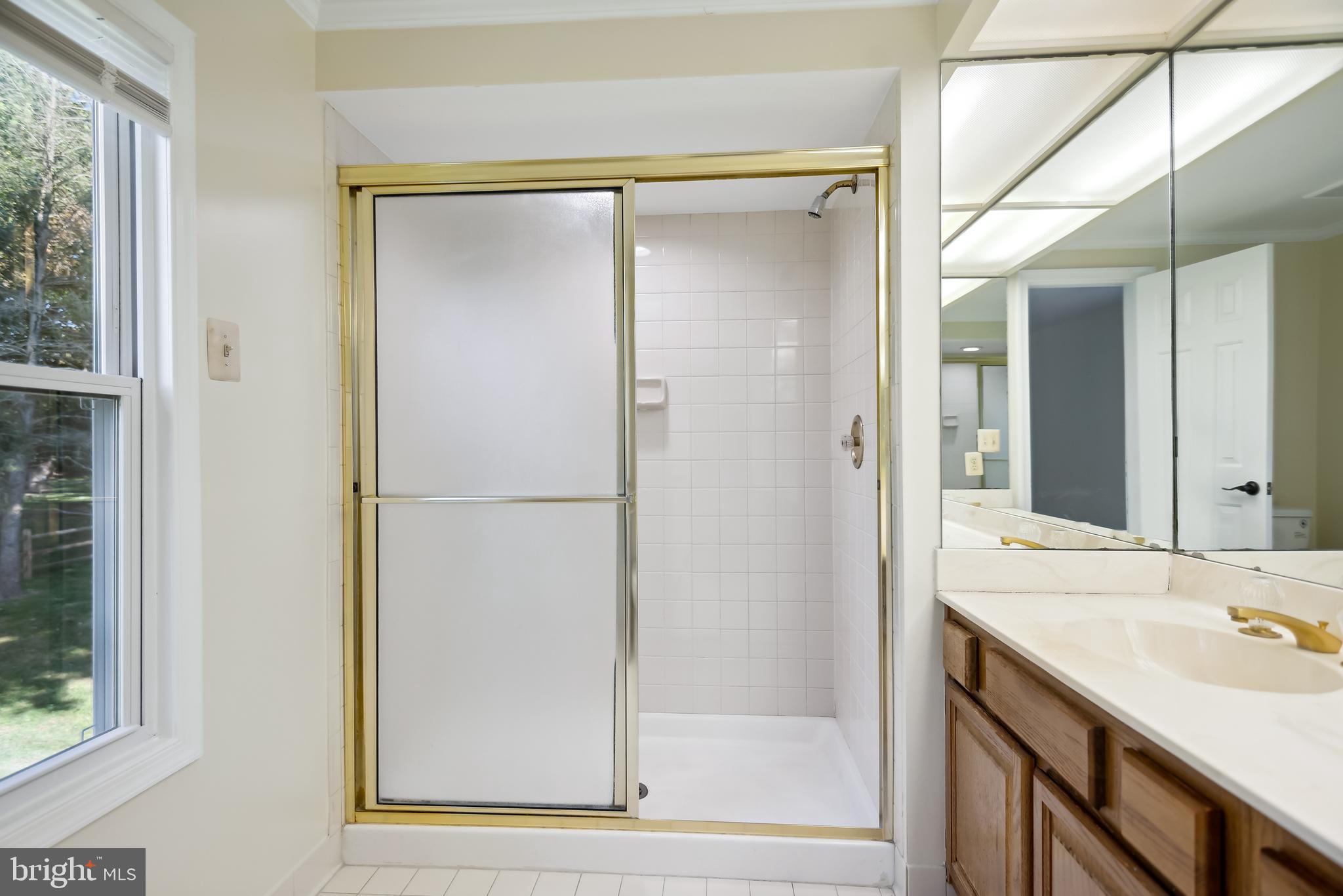 HALLOWELL - Residential