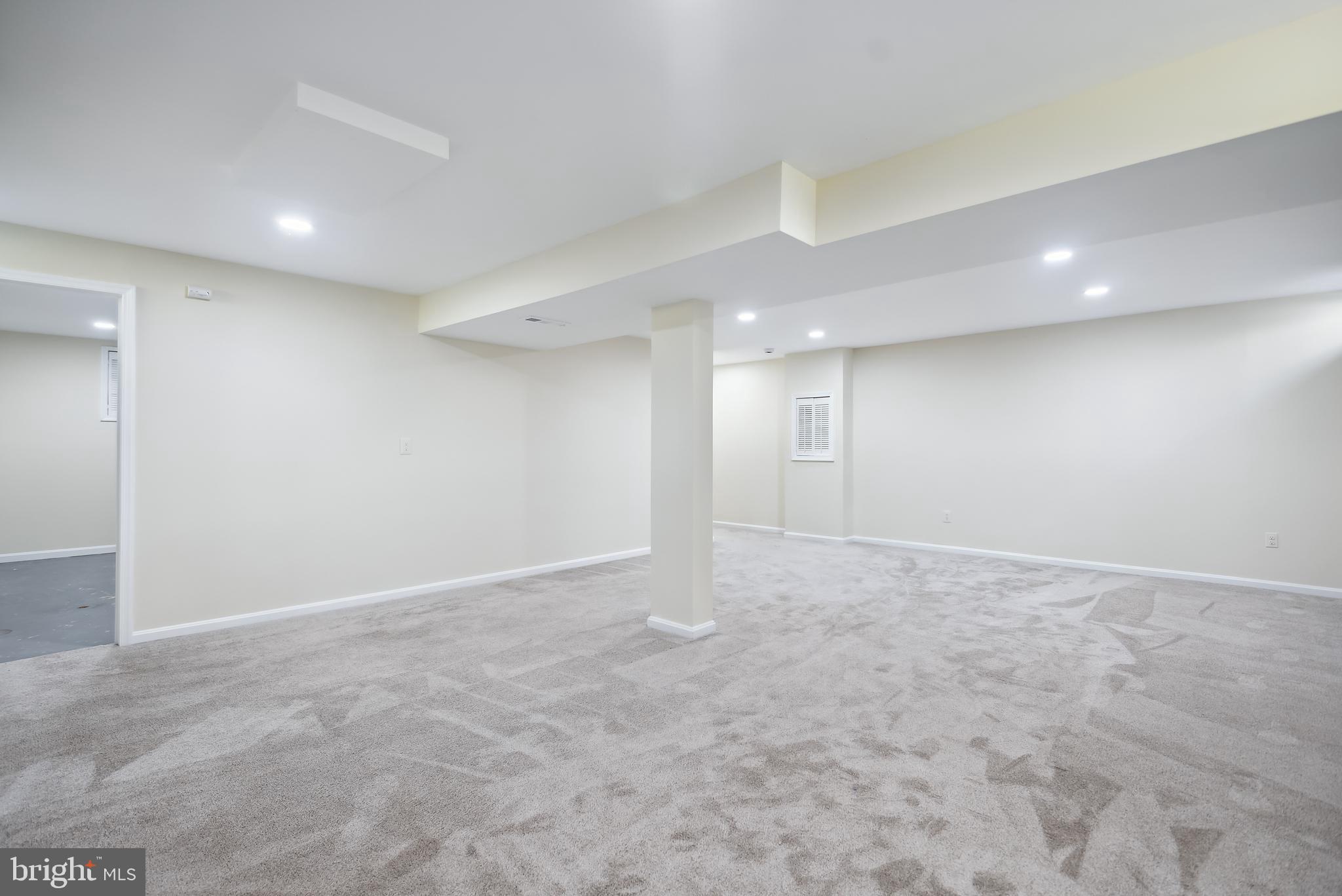 HALLOWELL - Residential