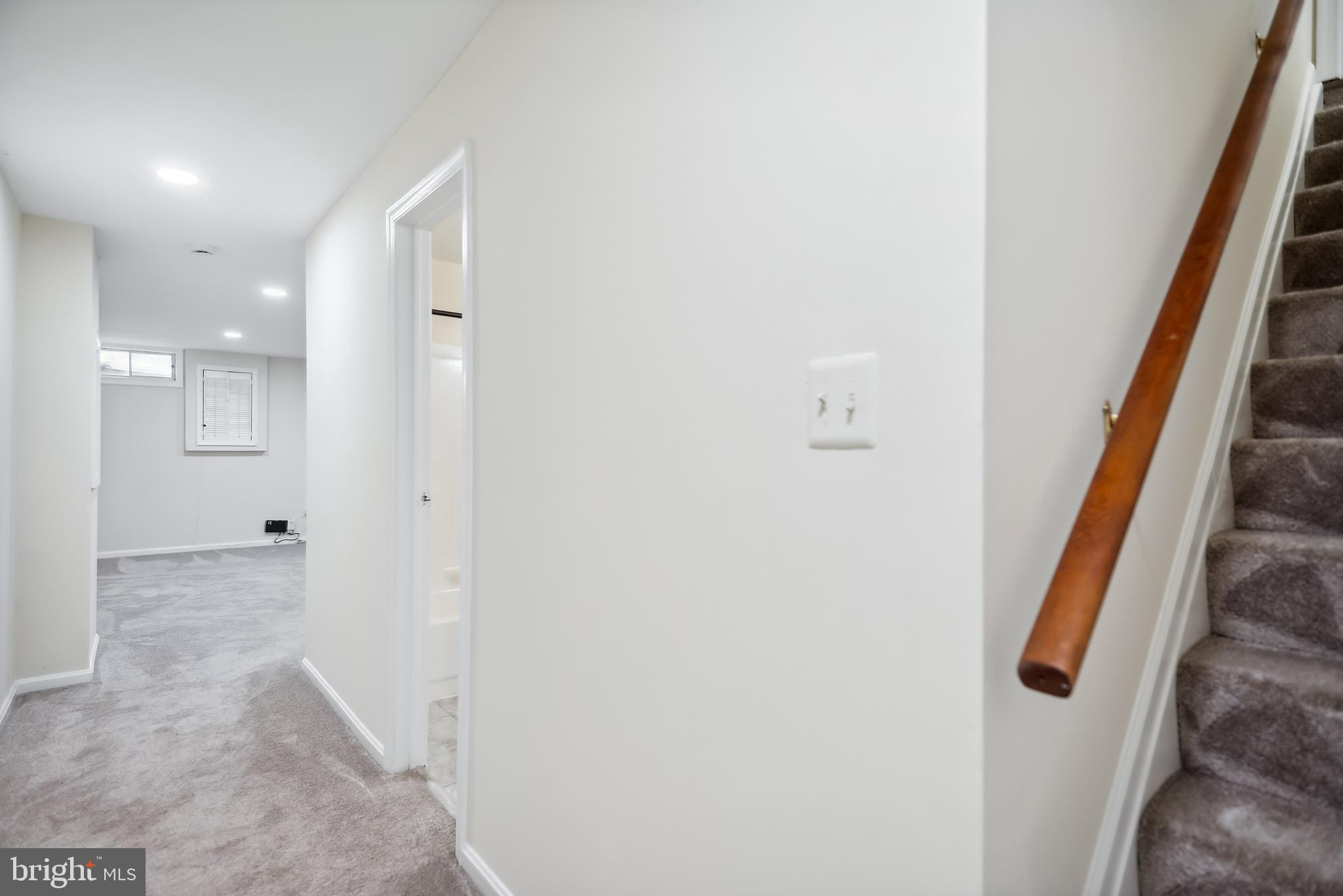 HALLOWELL - Residential