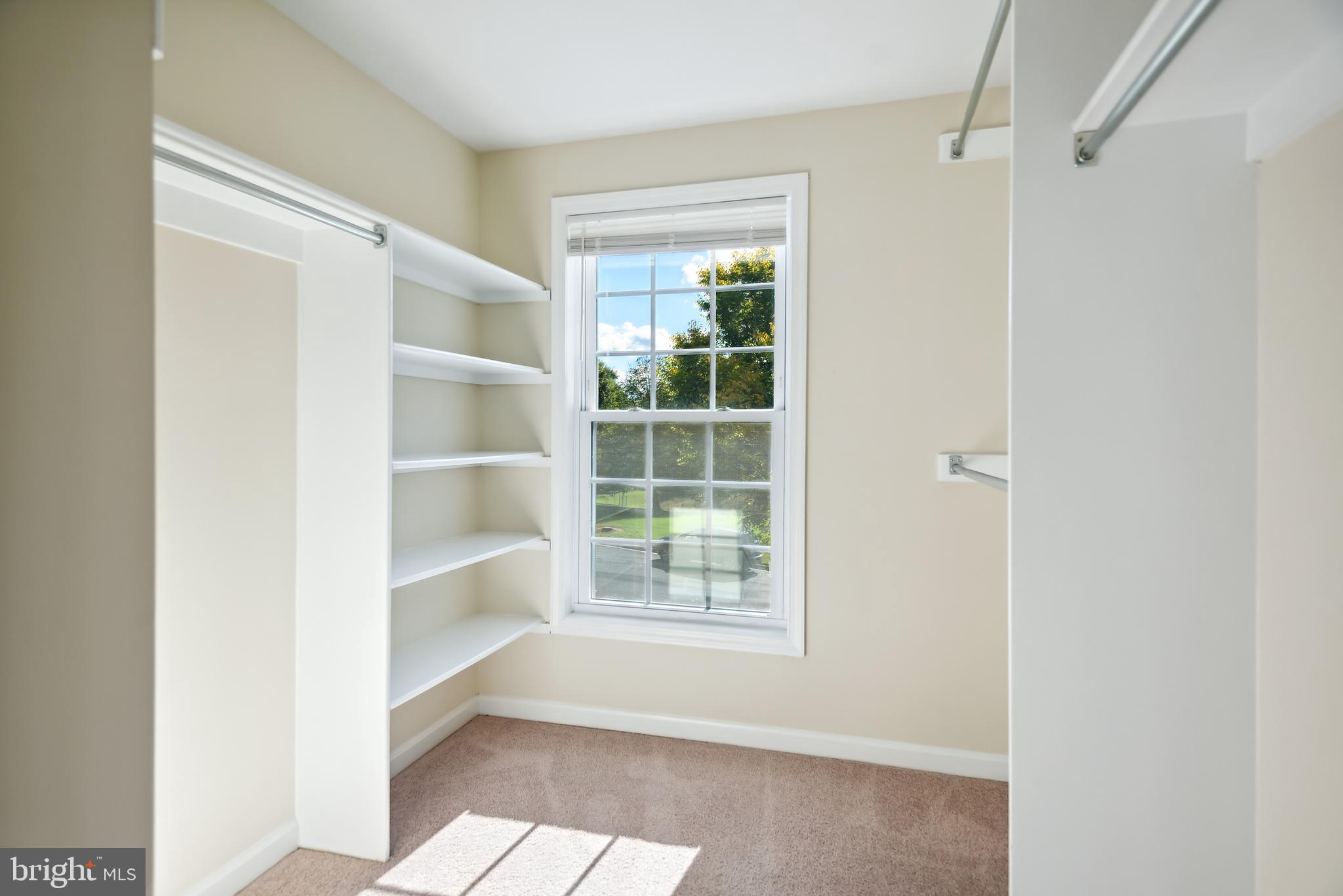 HALLOWELL - Residential