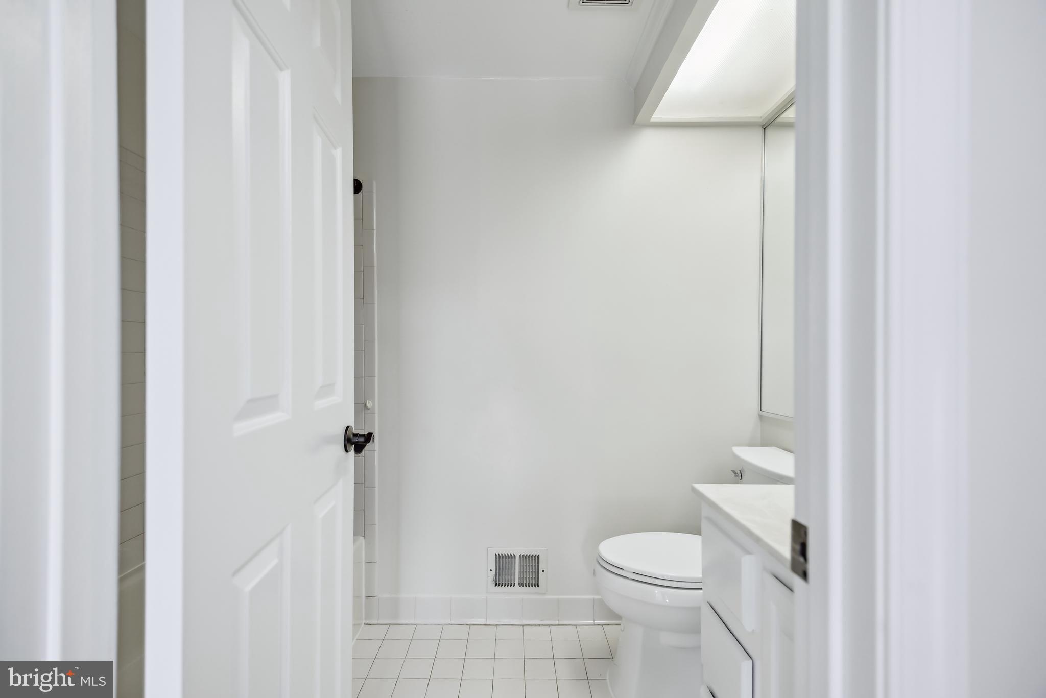 HALLOWELL - Residential