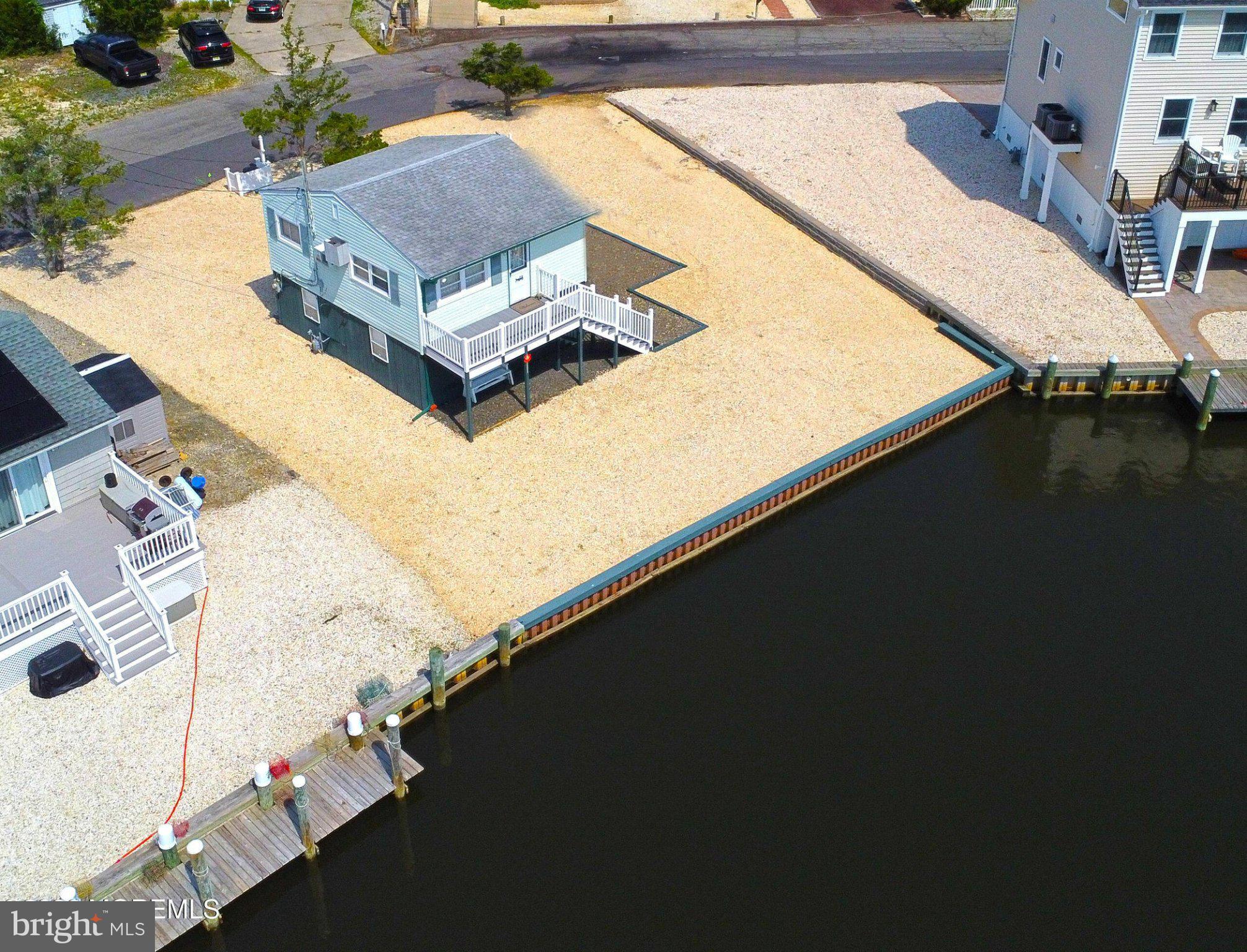 1113 LEILANI DRIVE