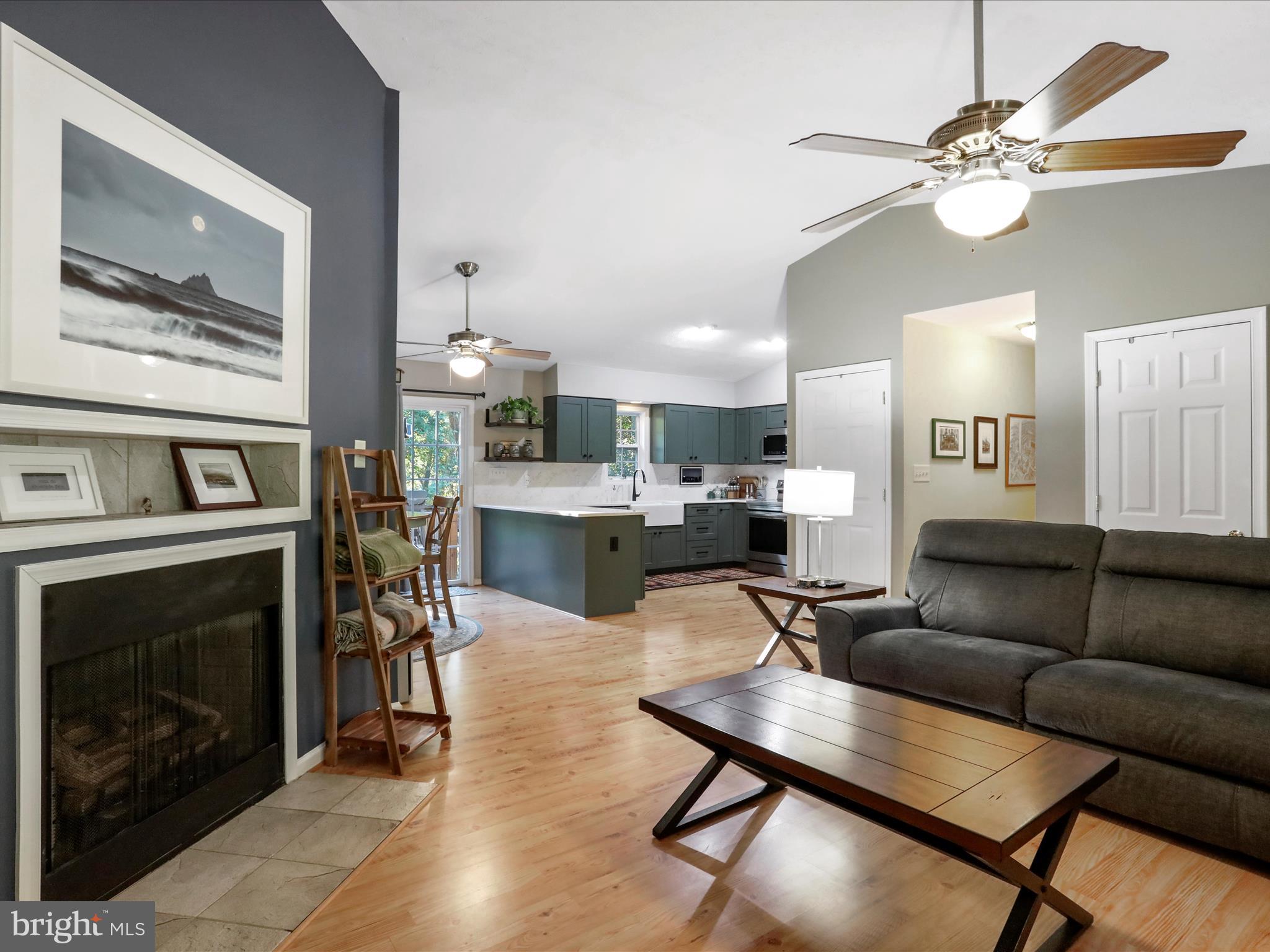 SHANNONDALE - Residential