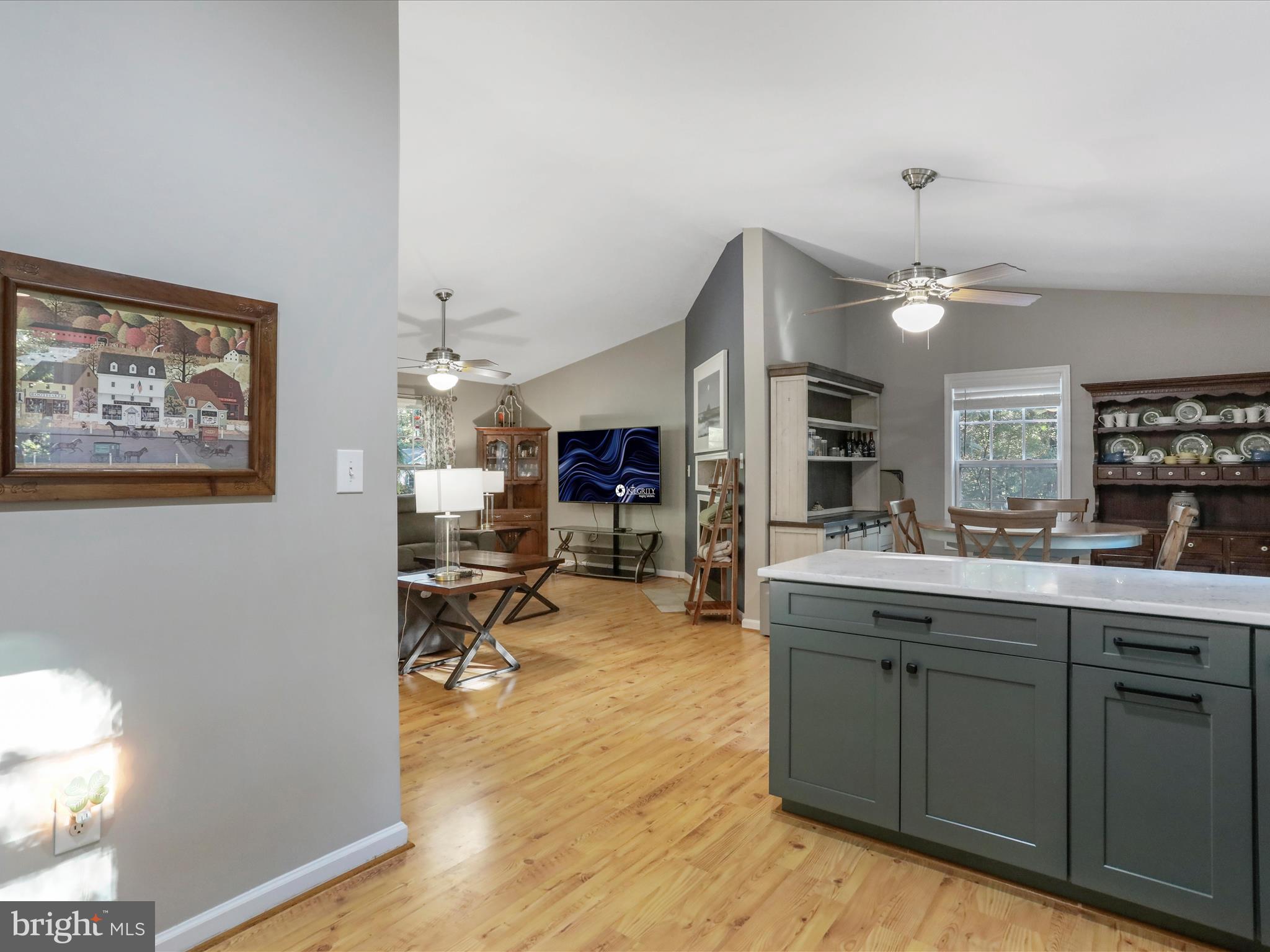 SHANNONDALE - Residential