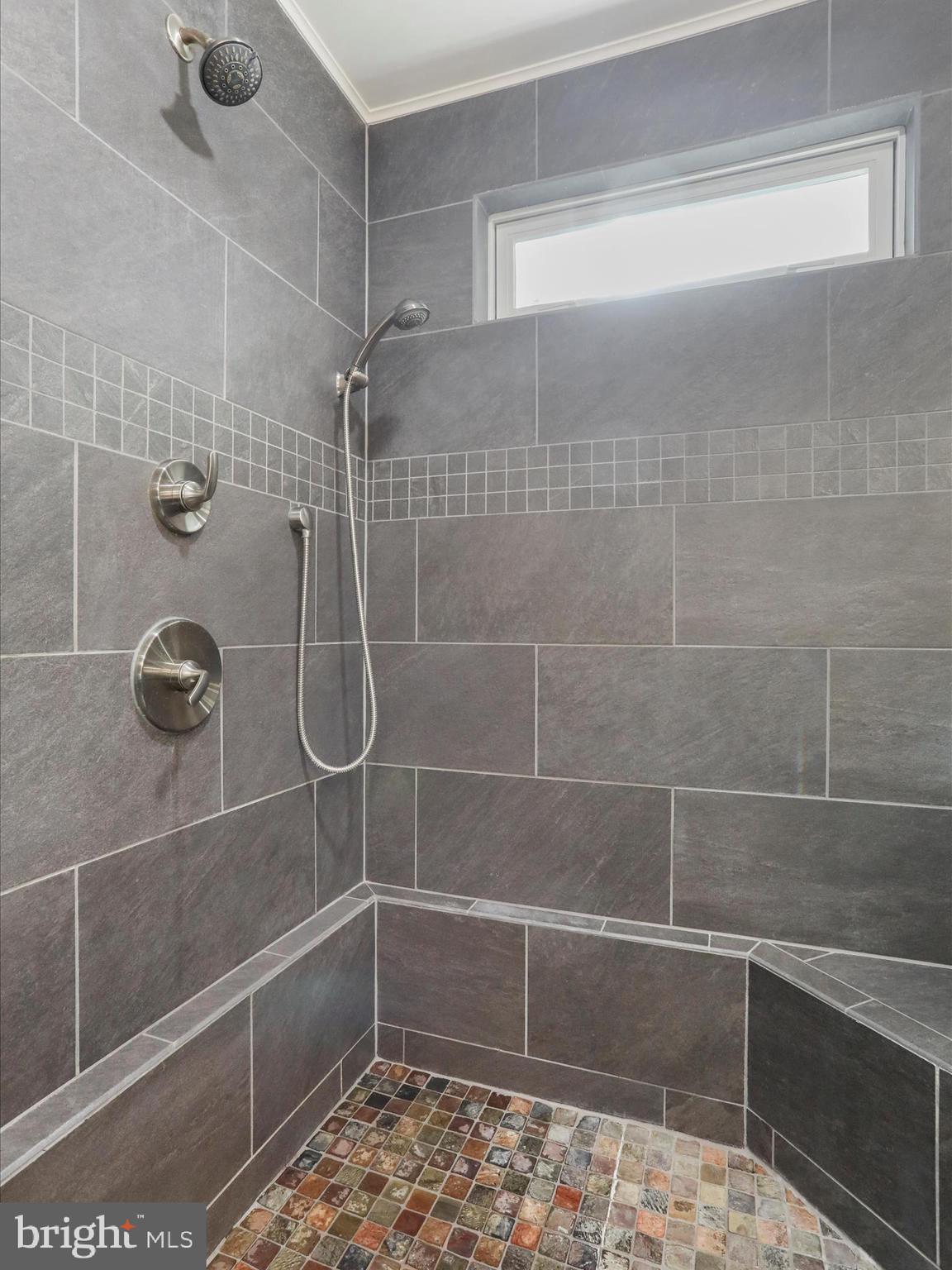 SHANNONDALE - Residential