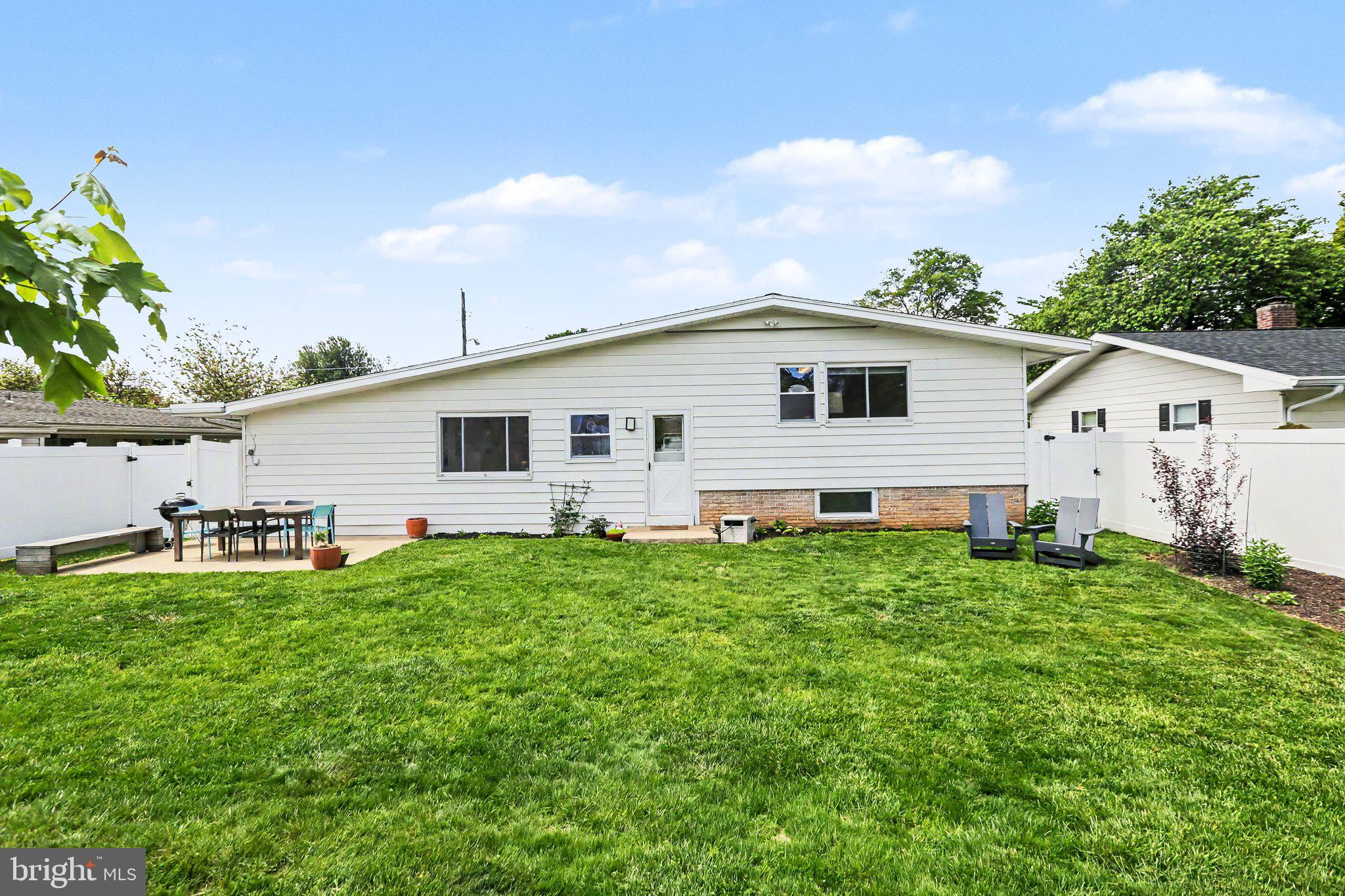 TRINDLE VILLAGE - Residential