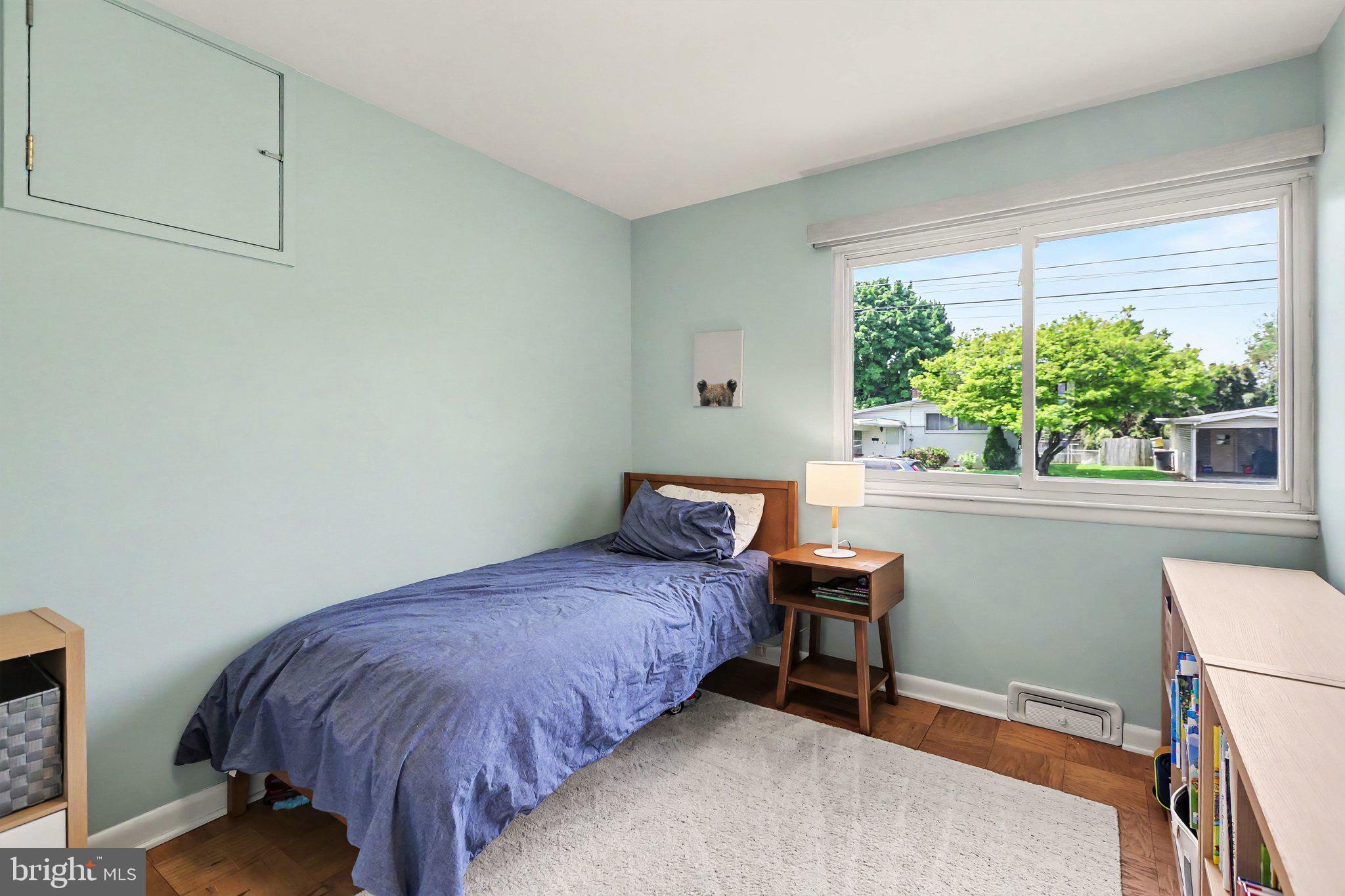 TRINDLE VILLAGE - Residential