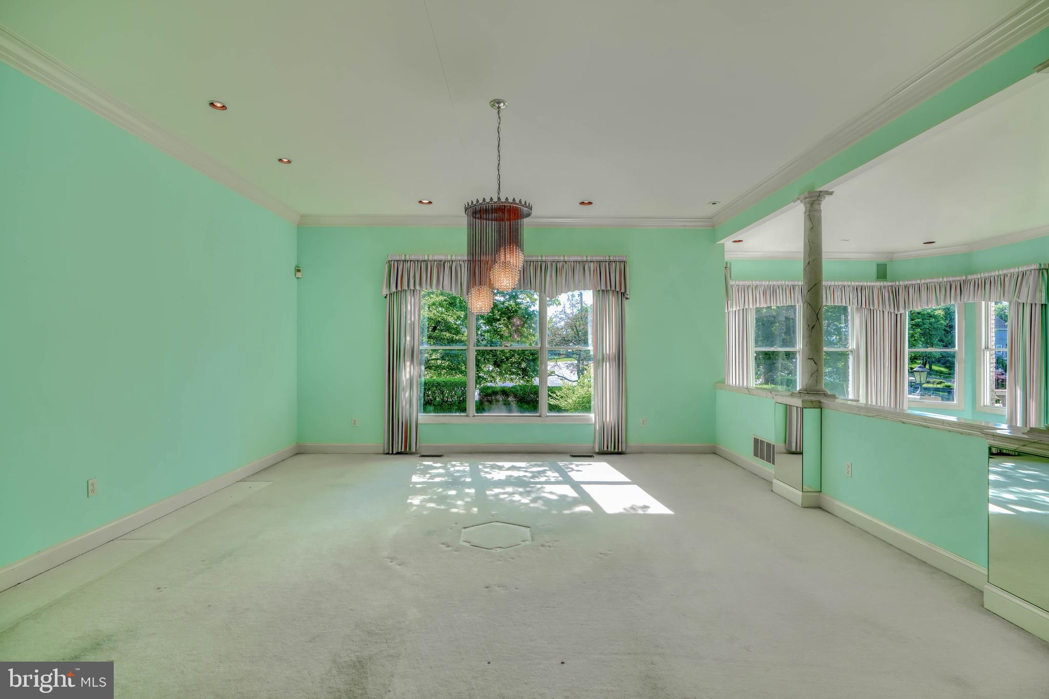 LINTHICUM HEIGHTS - Residential