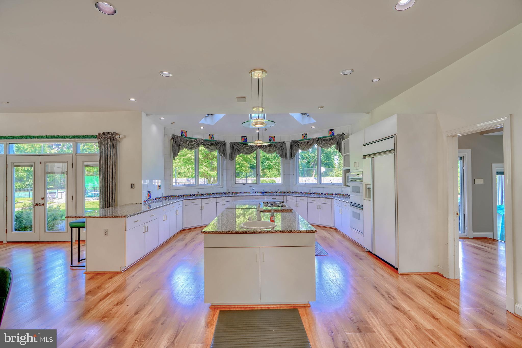 LINTHICUM HEIGHTS - Residential